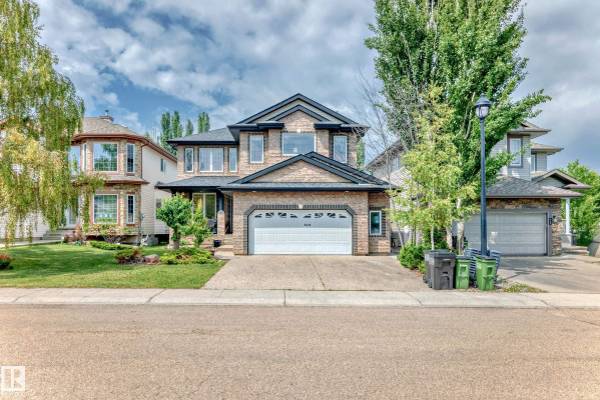 6406 SANDIN CR NW, Edmonton, AB T6R 0E9