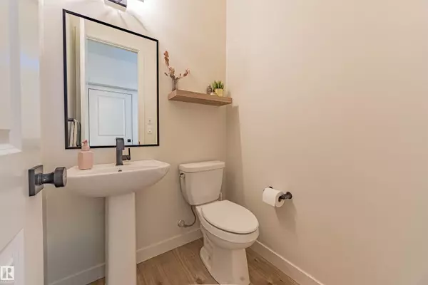 Spruce Grove, AB T7X 0Z1,47 BRUNSWYCK CR