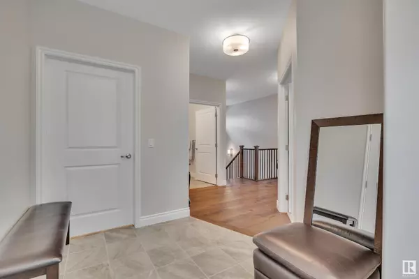 Edmonton, AB T5T 7J7,5756 GREENOUGH LD NW