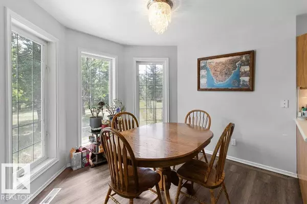 Rural Strathcona County, AB T8E 1G8,51052 RGE ROAD 220