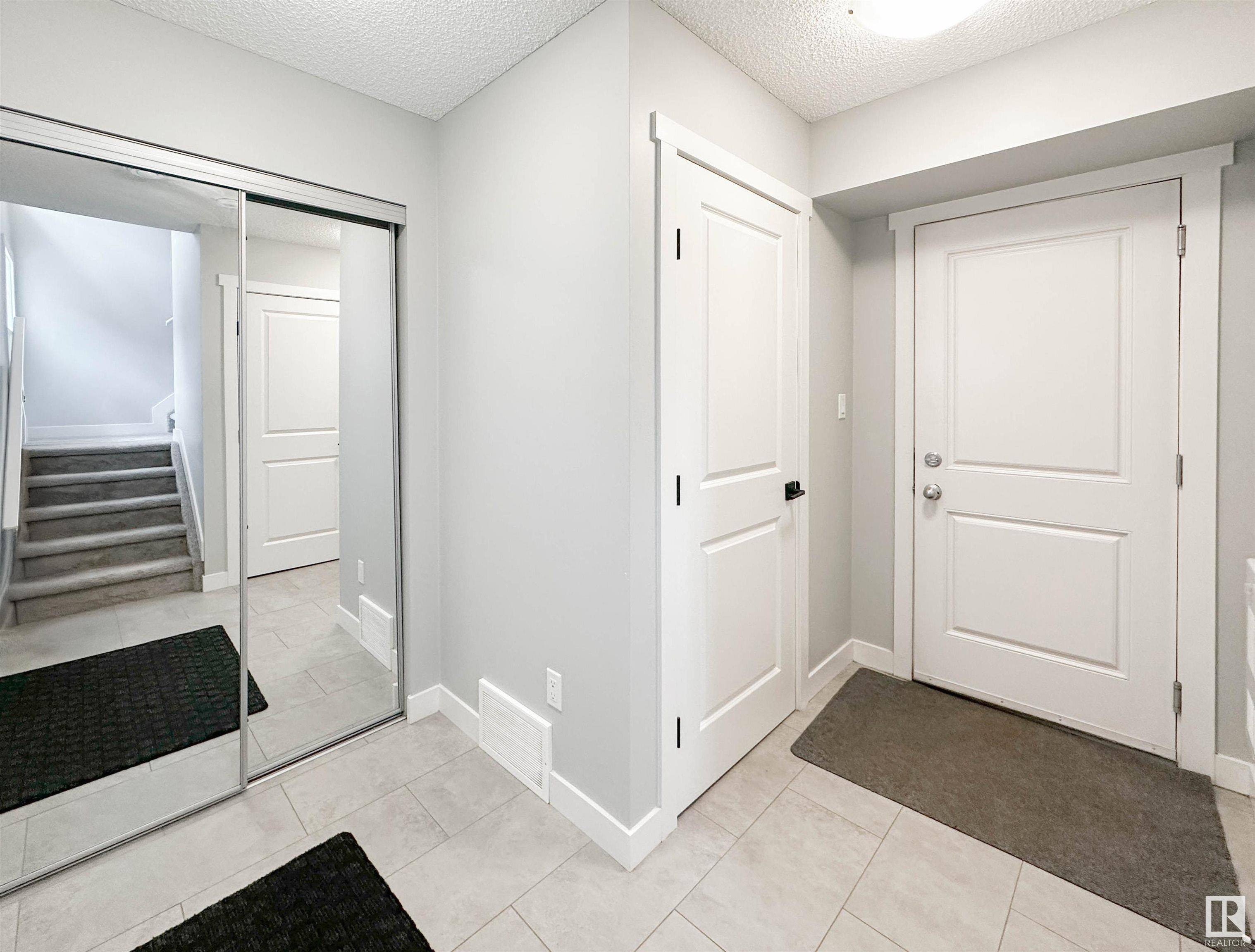 Edmonton, AB T6V 0M2,#81 12815 CUMBERLAND RD NW