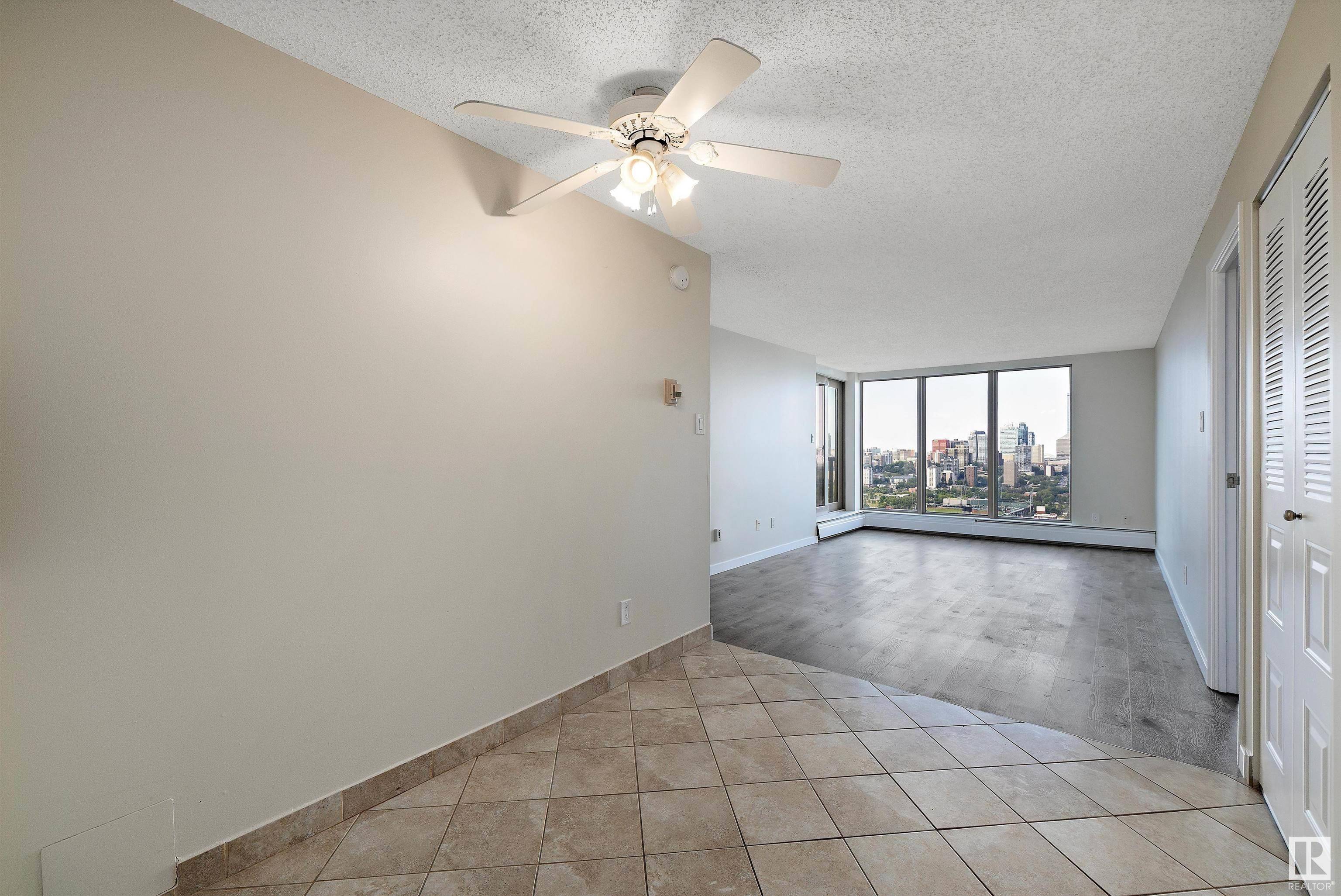 Edmonton, AB T6E 6B6,#1503 10149 SASKATCHEWAN DR NW