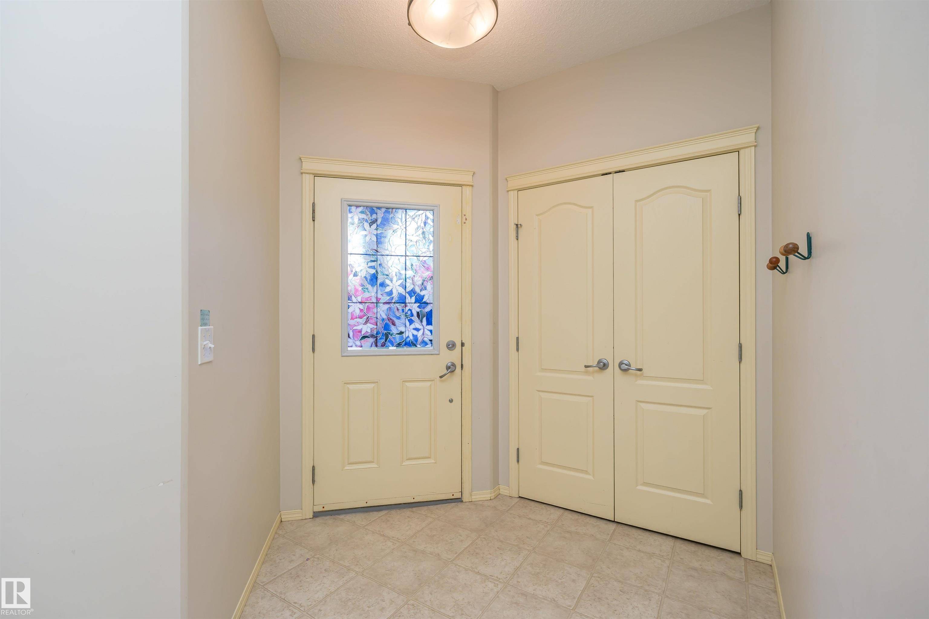 Edmonton, AB T6W 2G7,632 176 ST SW