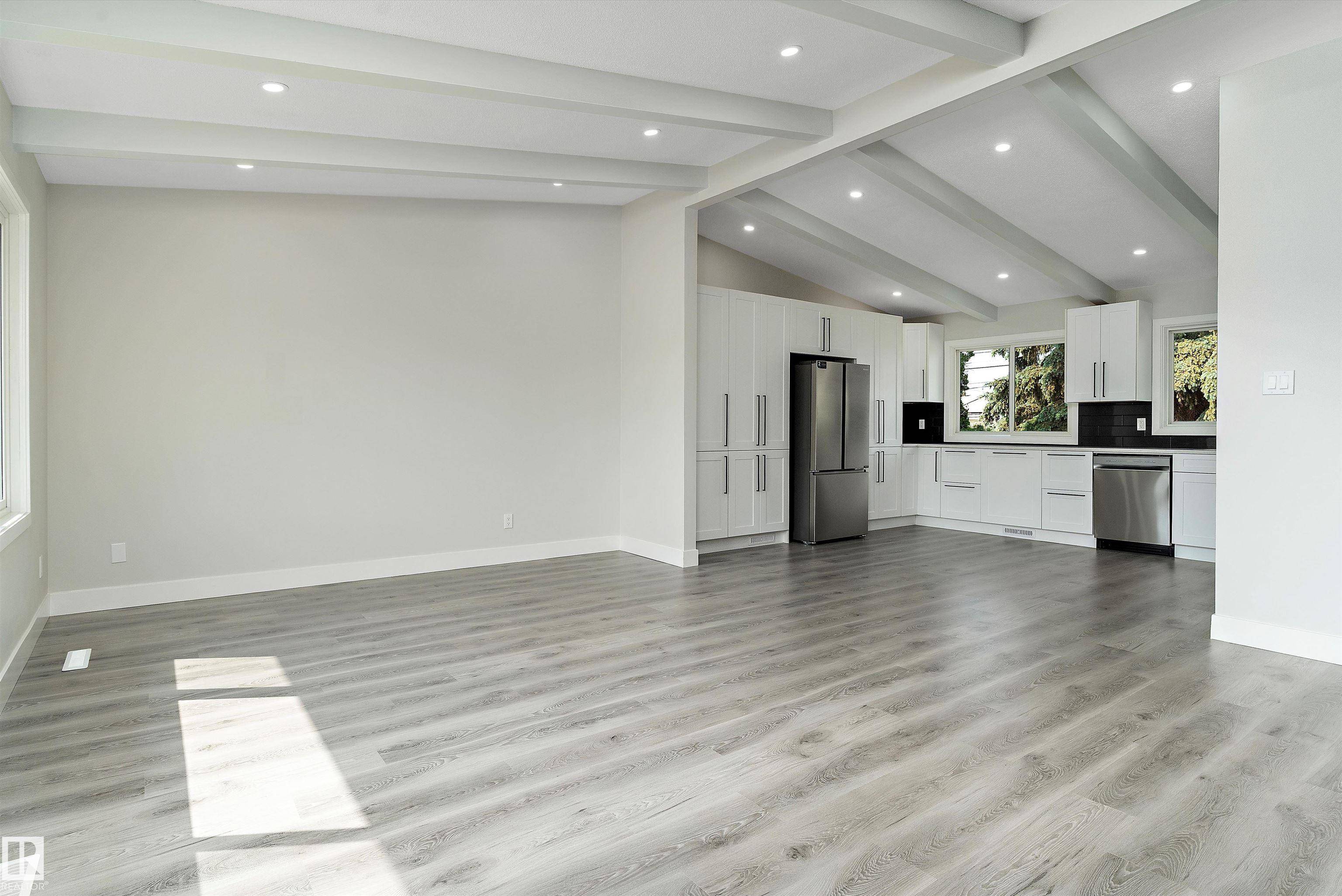 Edmonton, AB T5C 0C4,13236 67 ST NW