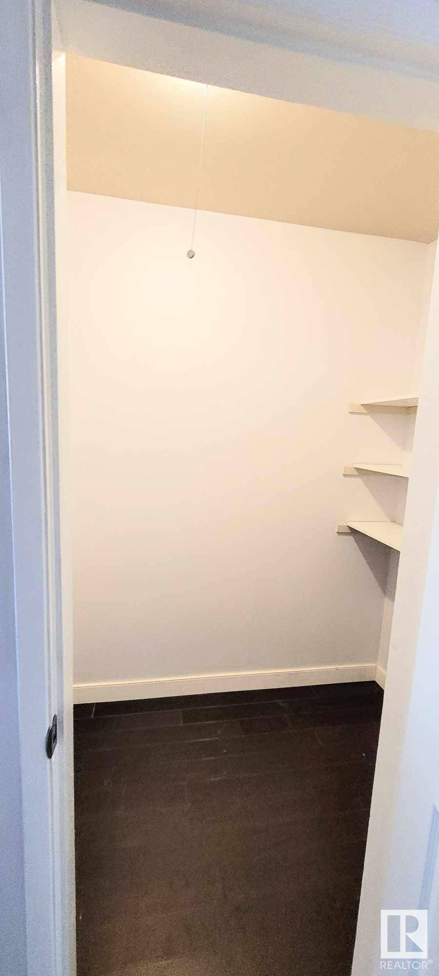 Edmonton, AB T2P 2H3,#10 10146 154 ST NW
