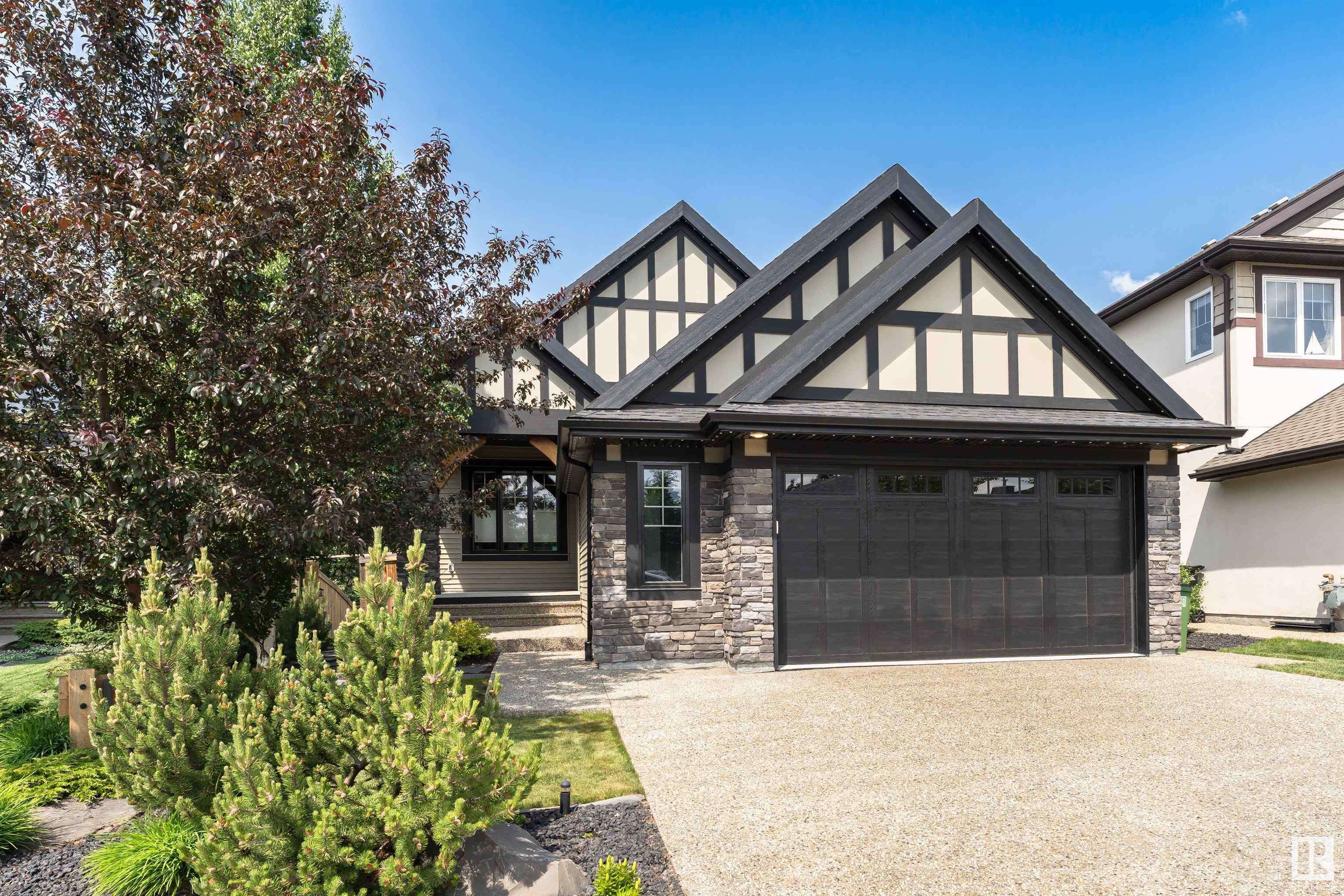 Edmonton, AB T6M 0L9,2122 CAMERON RAVINE PL NW