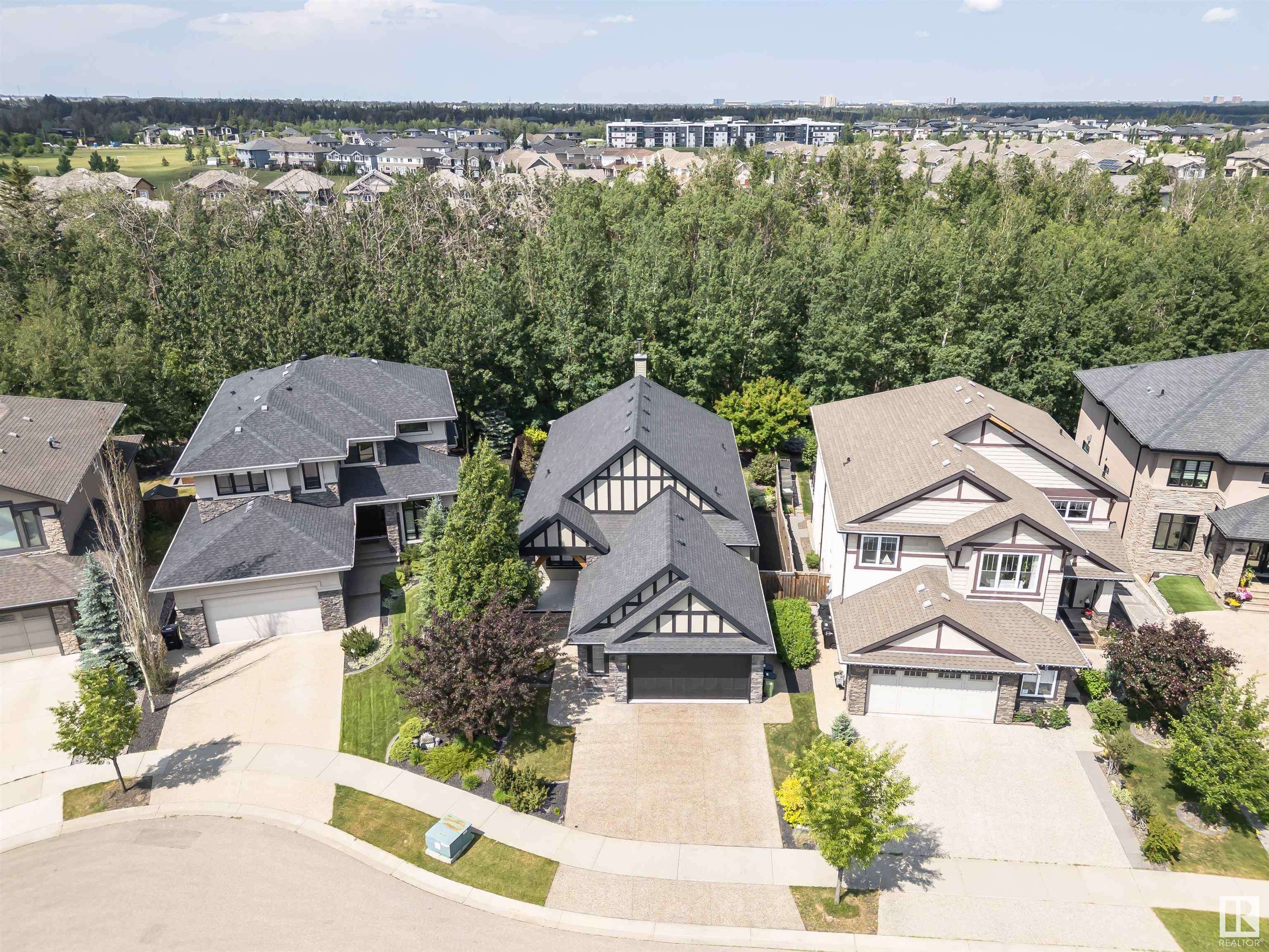 Edmonton, AB T6M 0L9,2122 CAMERON RAVINE PL NW