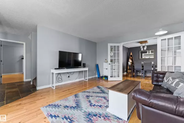 Edmonton, AB T5S 2T5,15616 80 ST NW