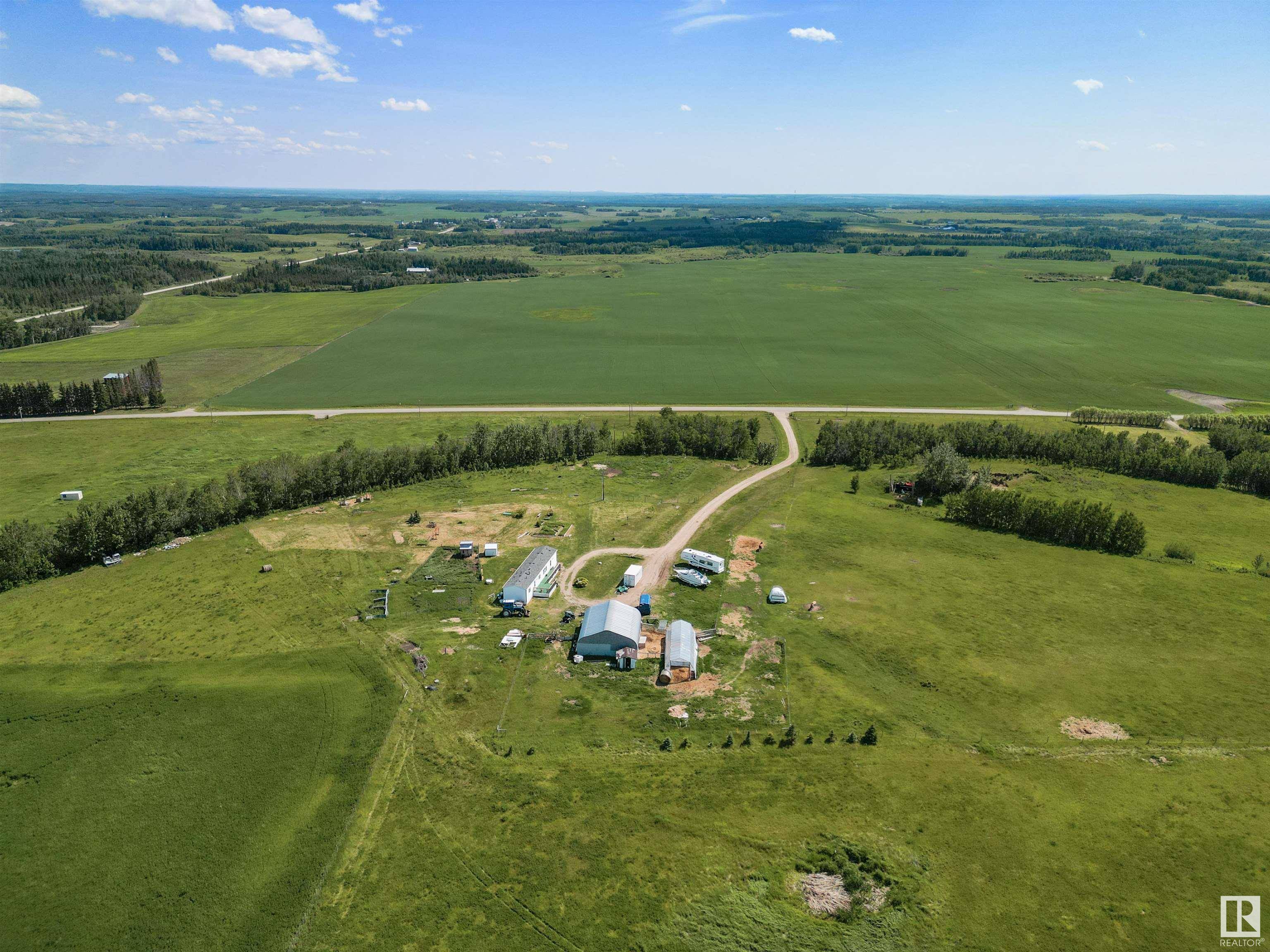 Rural Parkland County, AB T0E 2H0,6114 TWP ROAD 514