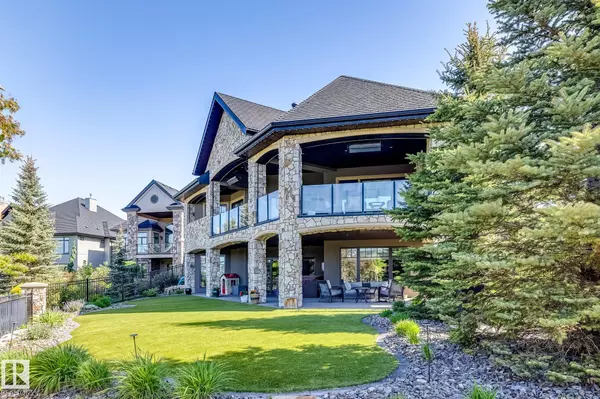 Edmonton, AB T6W 2M6,2790 WHEATON DR NW