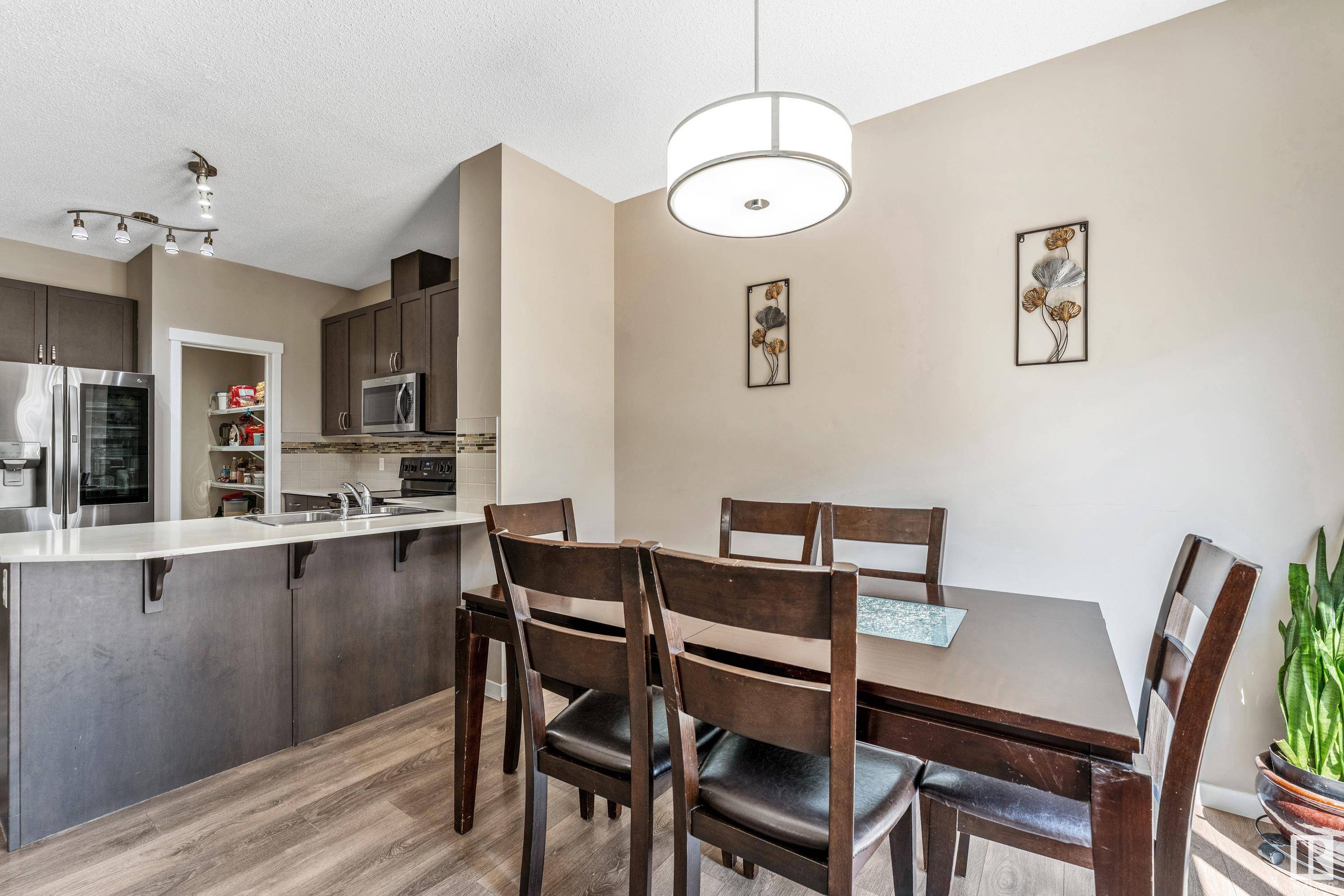 Edmonton, AB T6T 0G7,1307 29 ST NW