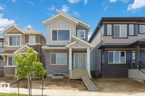 4586 Warbler LO NW, Edmonton, AB T5S 2C2