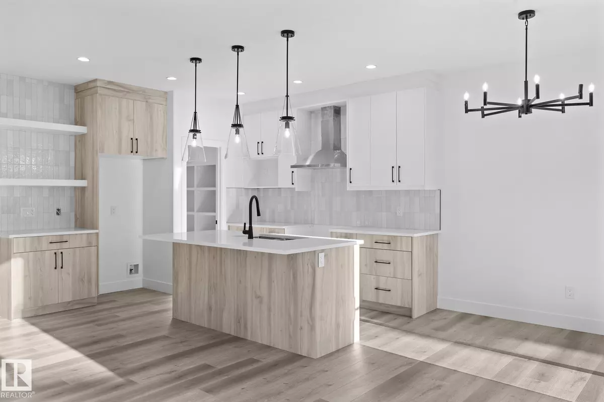 Spruce Grove, AB T7X 2X7,122 Spring LI