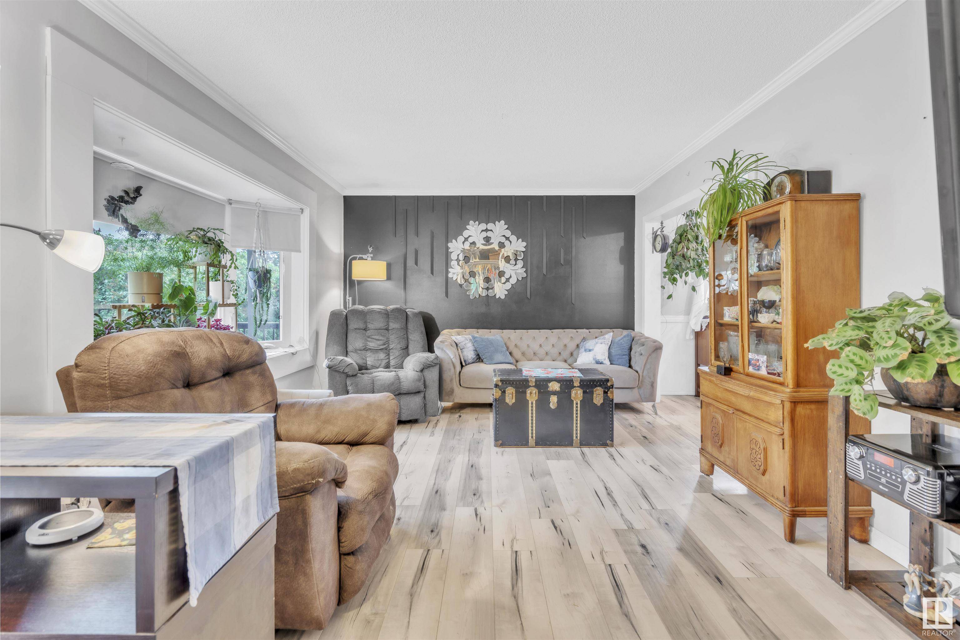 Cold Lake, AB T9M 2C4,5710 52 AV