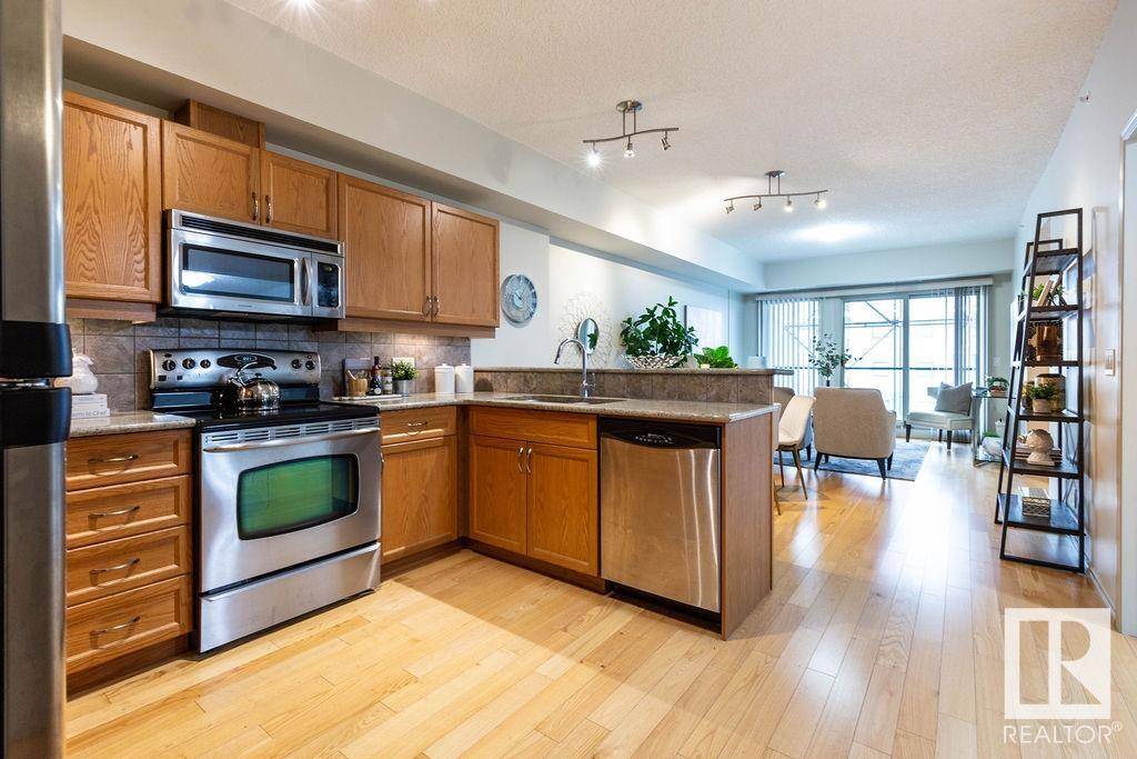 Edmonton, AB T5K 0C6,#301 10303 111 ST NW