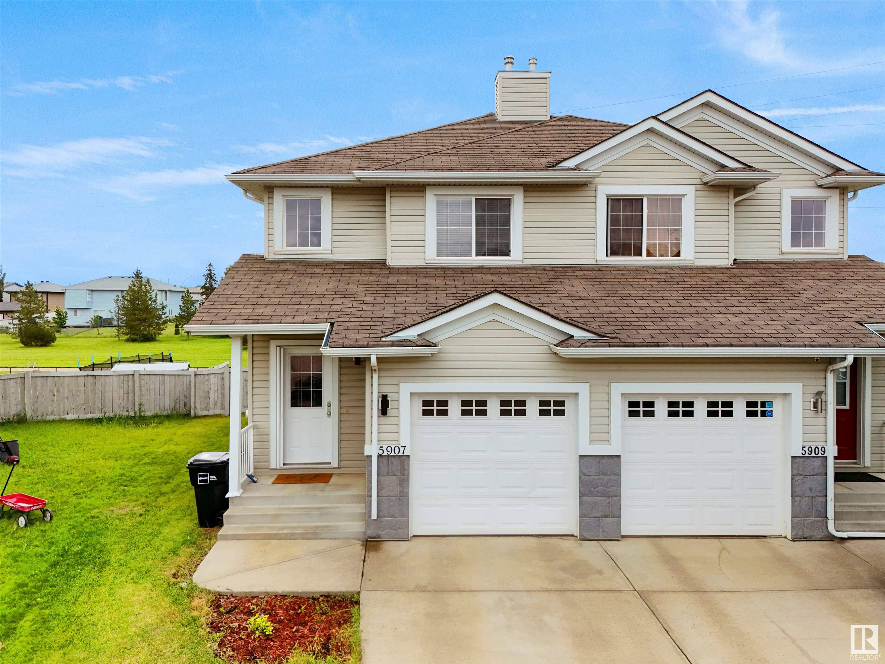 5907 164 AV NW, Edmonton, AB T5Y 0B3