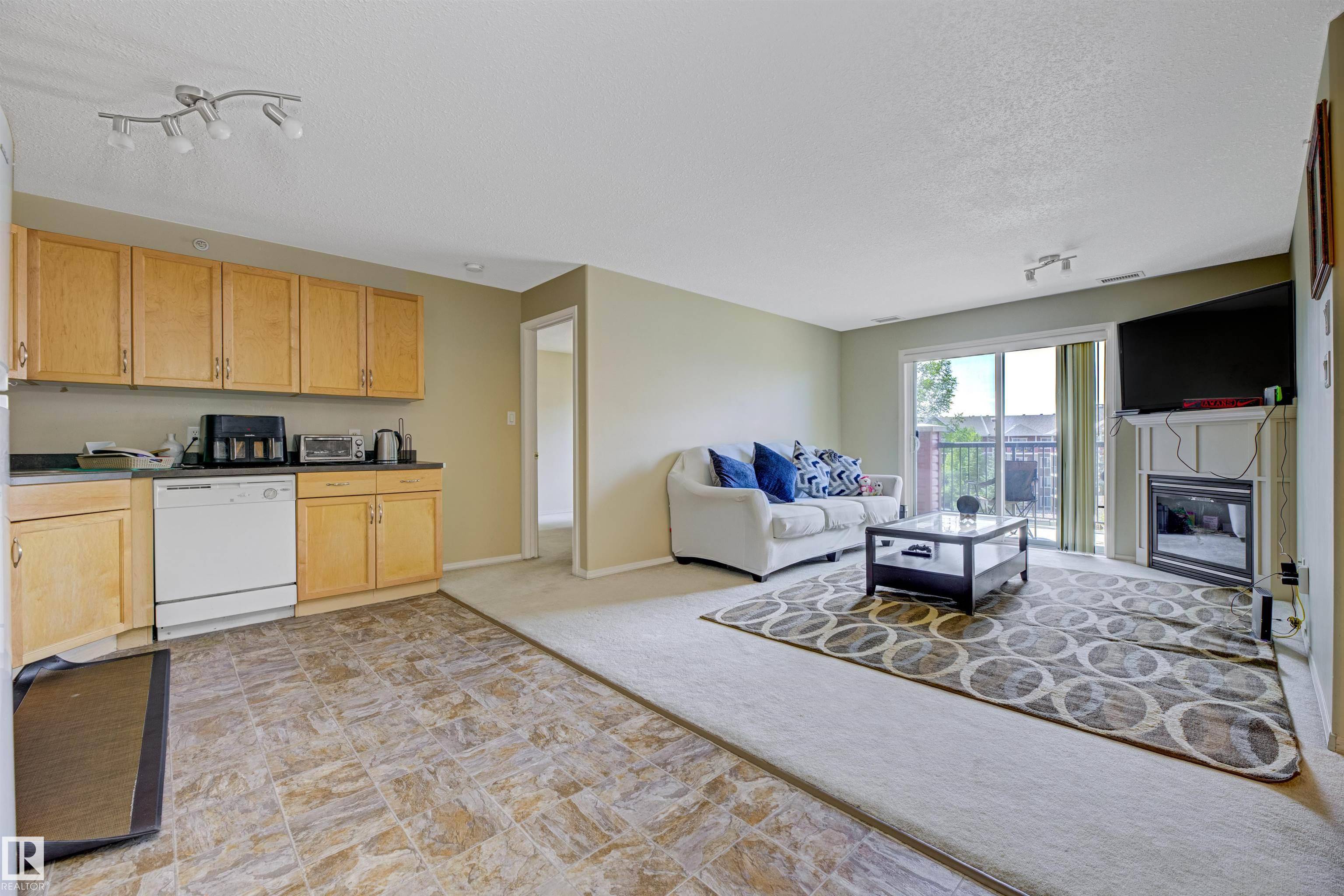 Edmonton, AB T6W 0G1,#452 2096 BLACKMUD CREEK DR SW