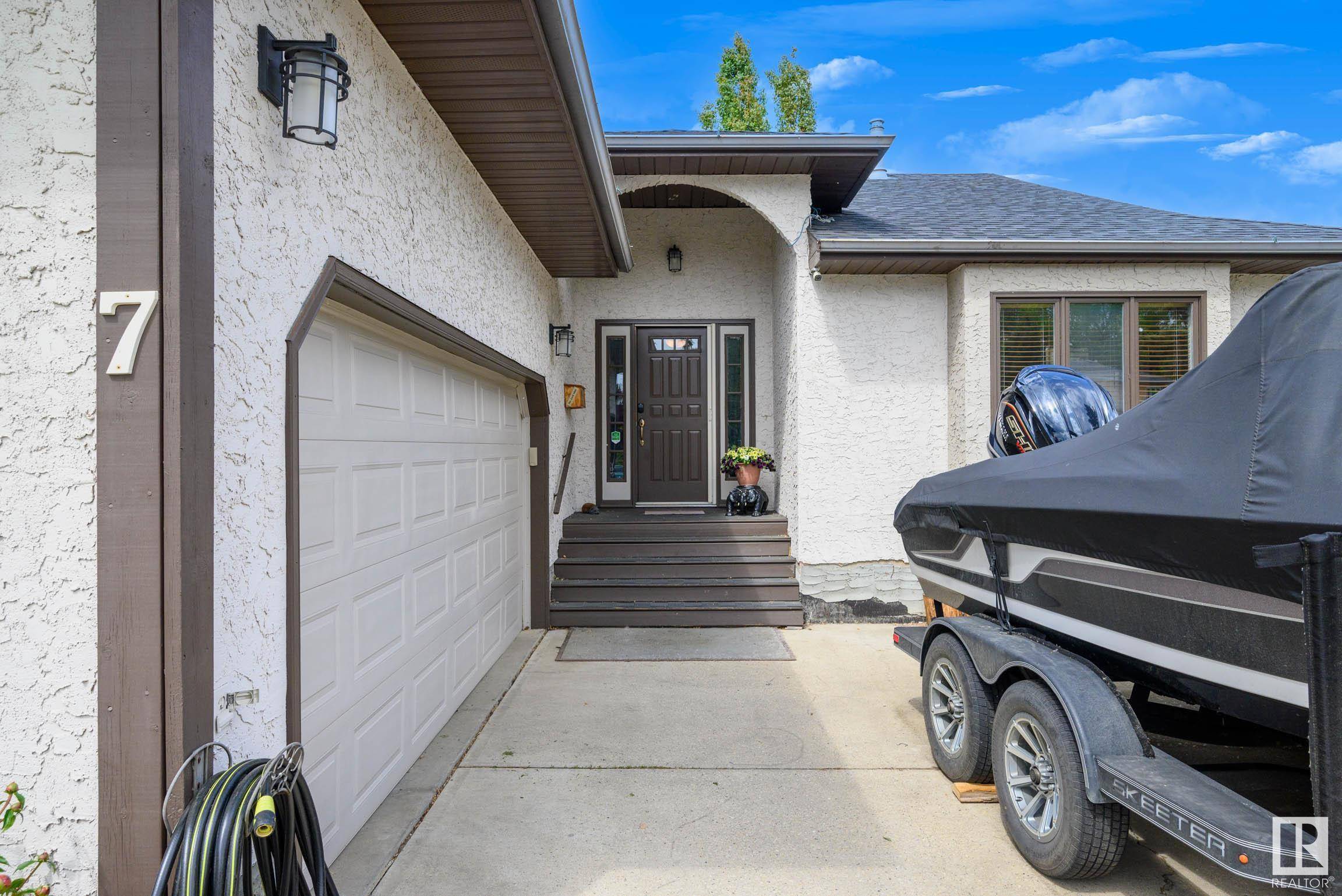 Spruce Grove, AB T7X 3C1,7 FIELDSTONE CV