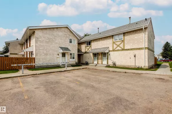 Edmonton, AB T5T 0H5,15F CALLINGWOOD CO NW