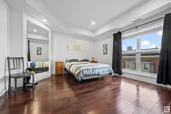 Edmonton, AB T5K 1T8,#405 10232 115 St NW NW
