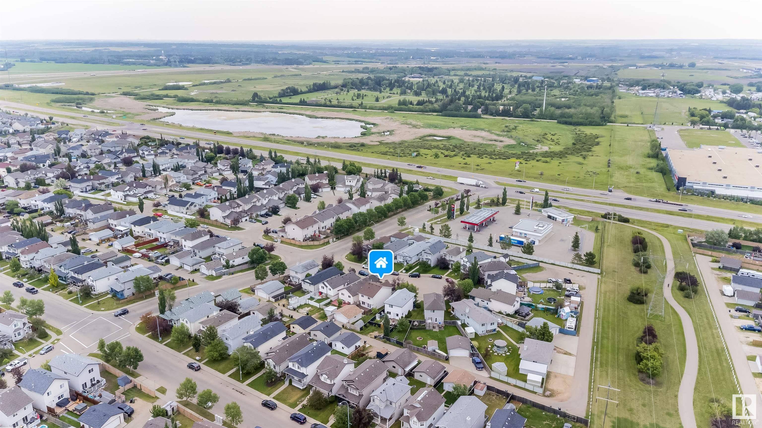 Edmonton, AB T5Y 3E9,15920 38 ST NW