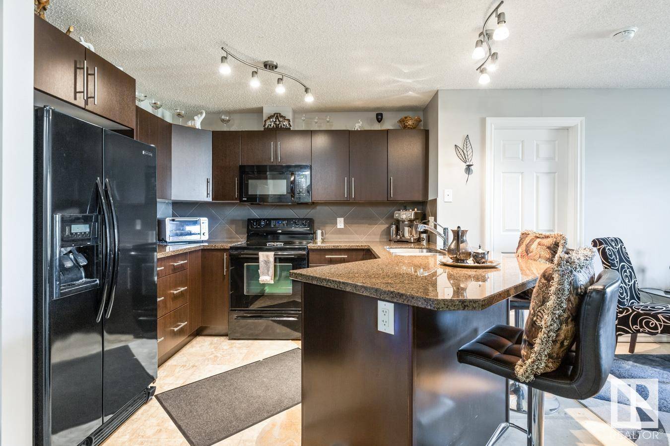 Edmonton, AB T6T 0G6,#115 2208 44 AV NW