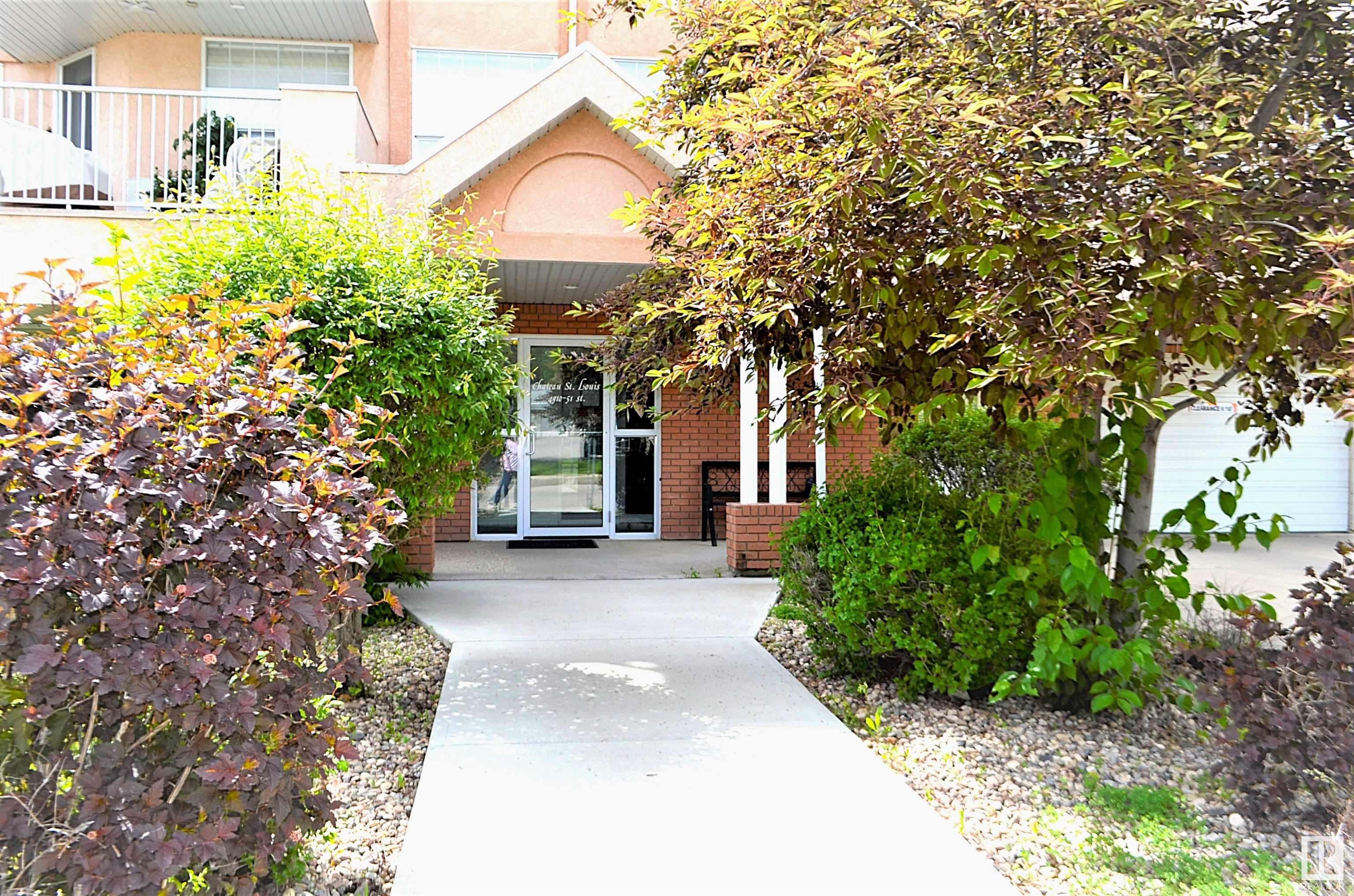 Bonnyville Town, AB T9N 2P8,#305 4910 51 ST
