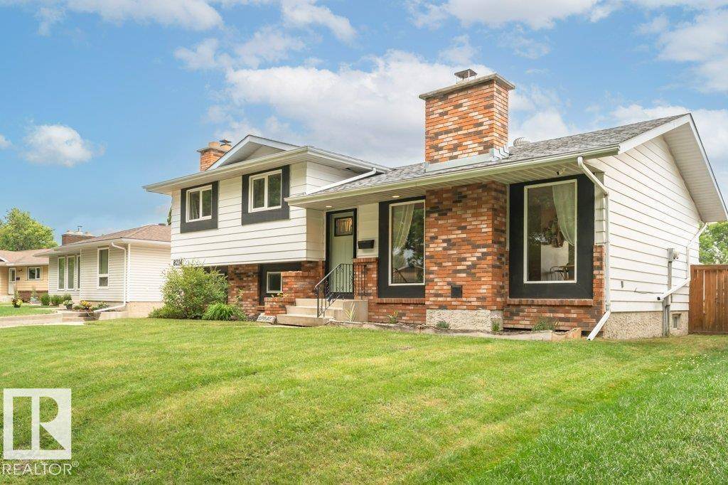 8214 95A AV, Fort Saskatchewan, AB T8L 2W9