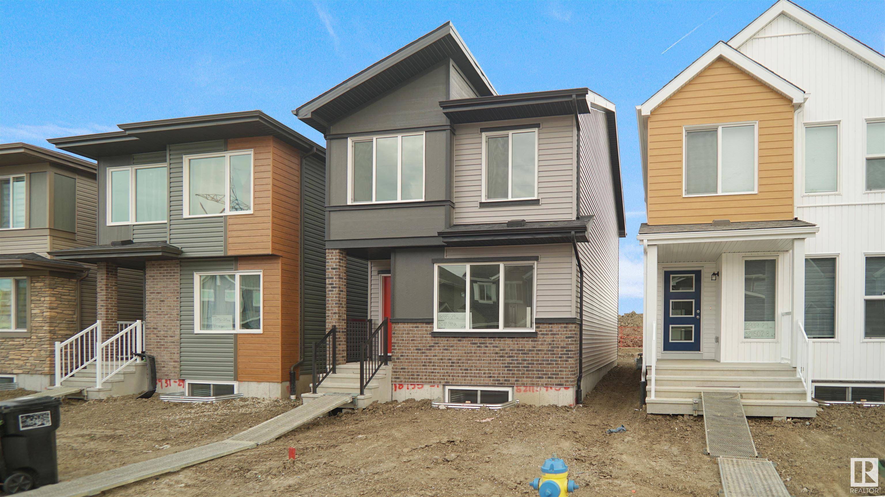 20915 16 AV NW, Edmonton, AB T6M 3E7