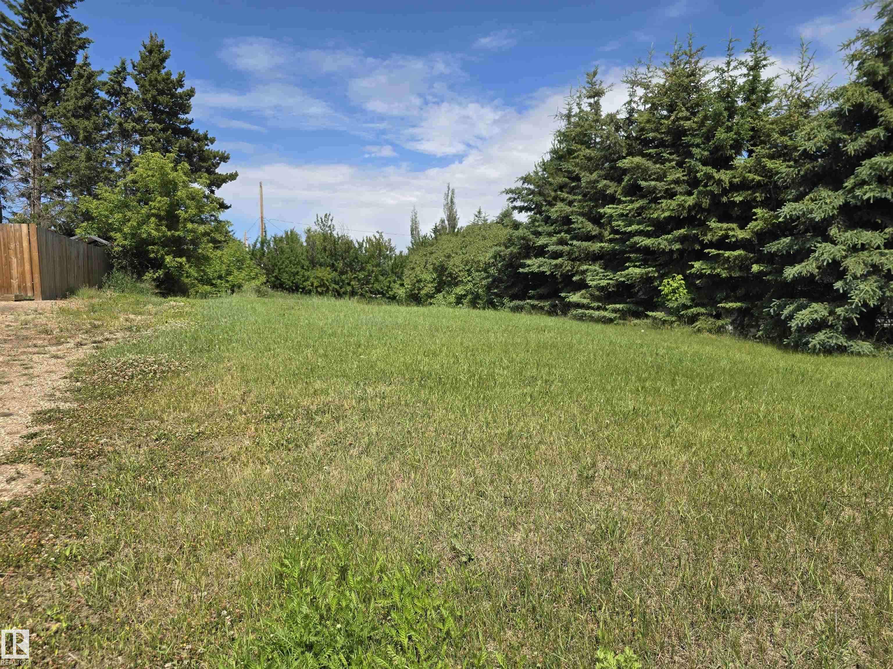 Millet, AB T0C 1Z0,5152 48 AV