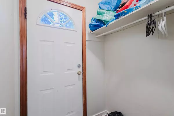 Edmonton, AB T6G 1J3,7230 112 ST NW
