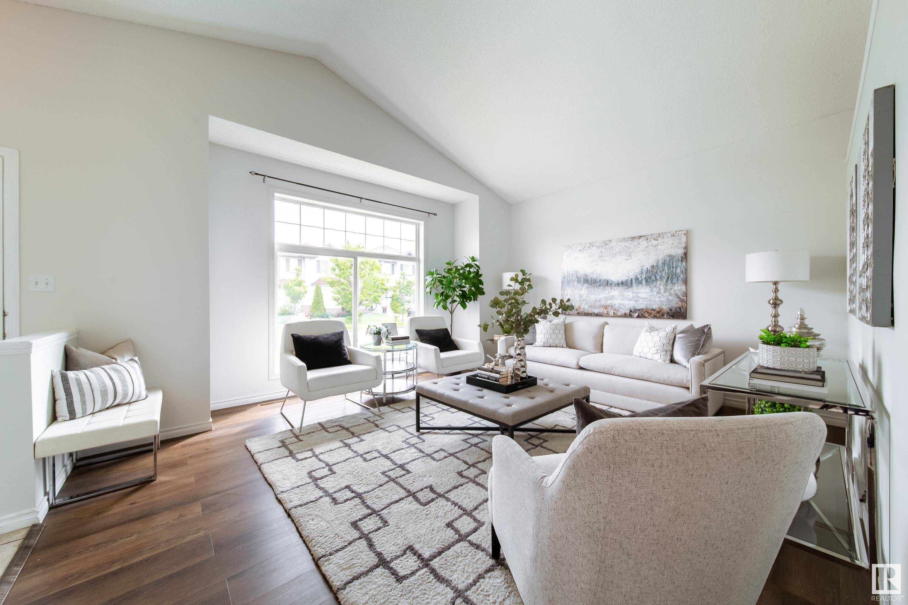 Edmonton, AB T6T 1T9,2914 31 ST NW