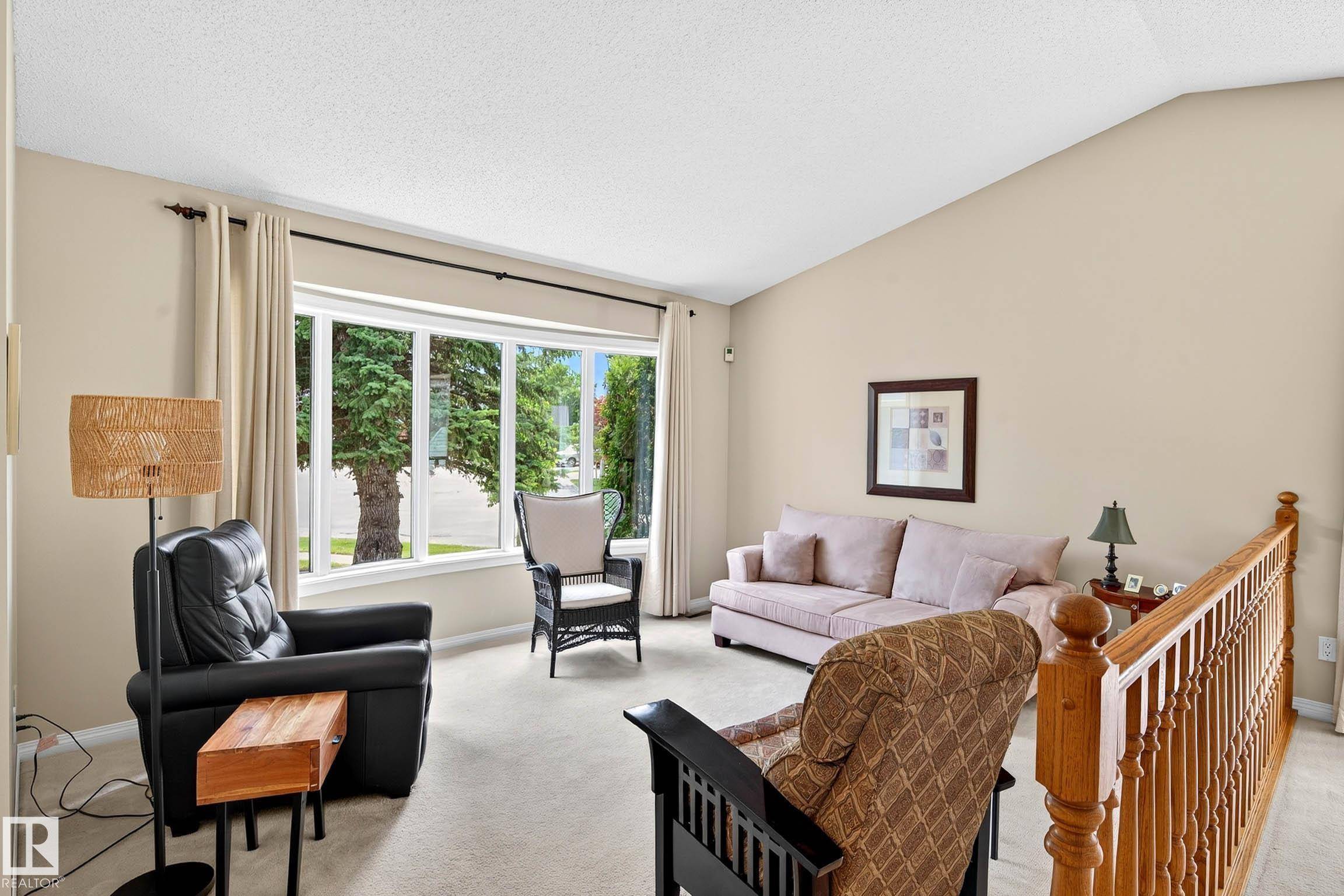 St. Albert, AB T8N 5G4,2 PRIMROSE PL
