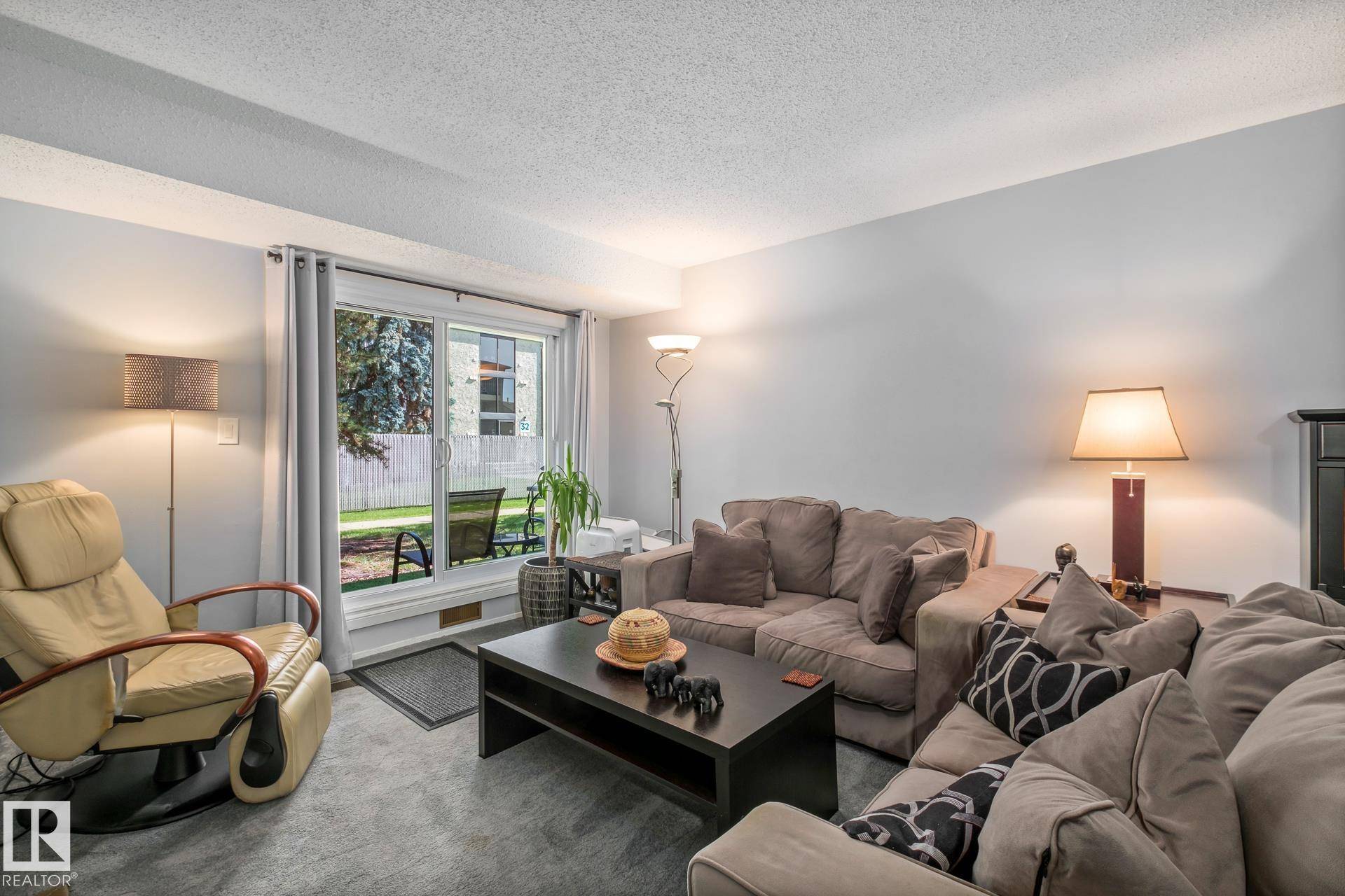 St. Albert, AB T8N 3M6,#102 47 AKINS DR