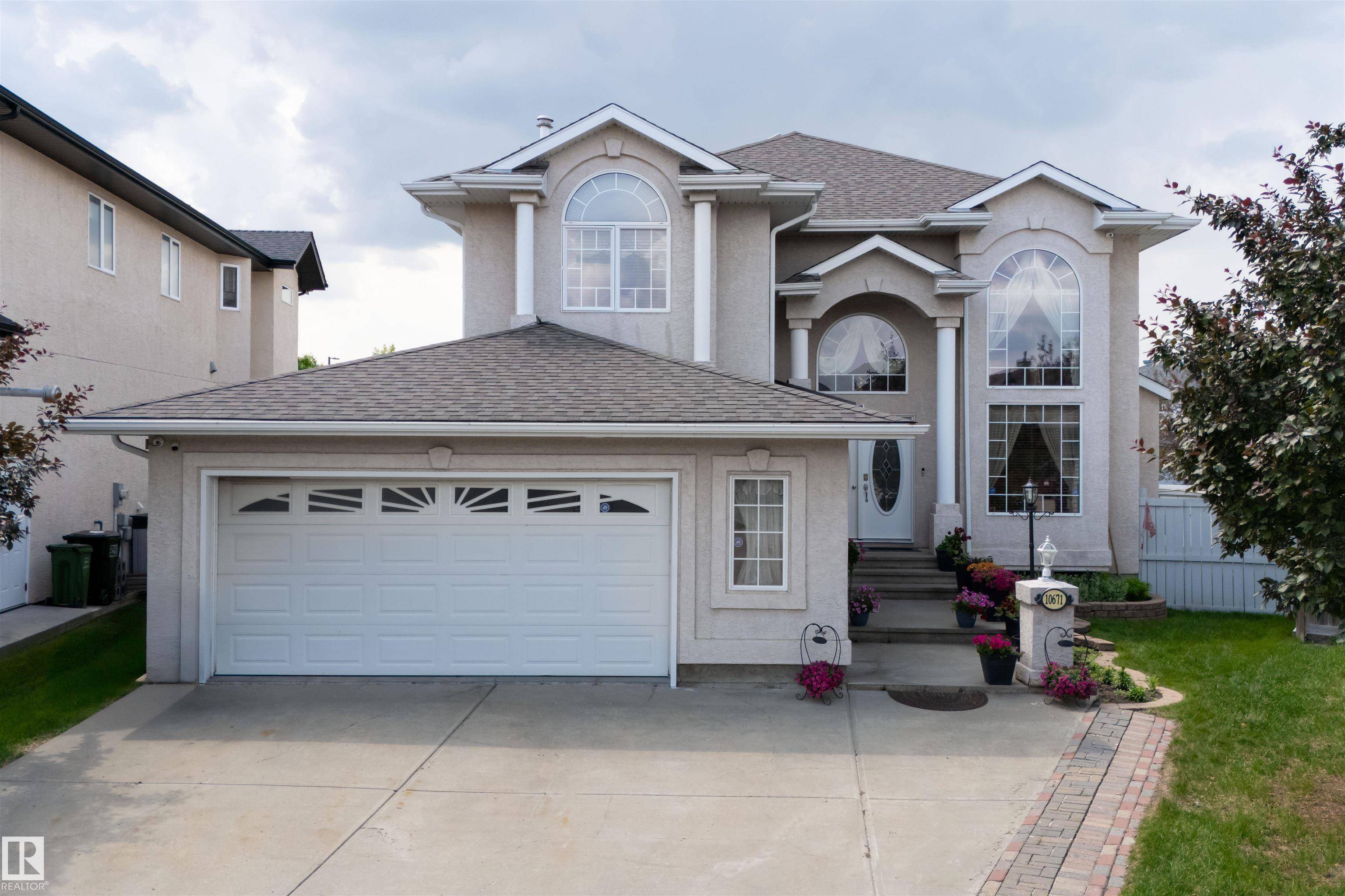 10671 180 AV NW, Edmonton, AB T5X 6J9