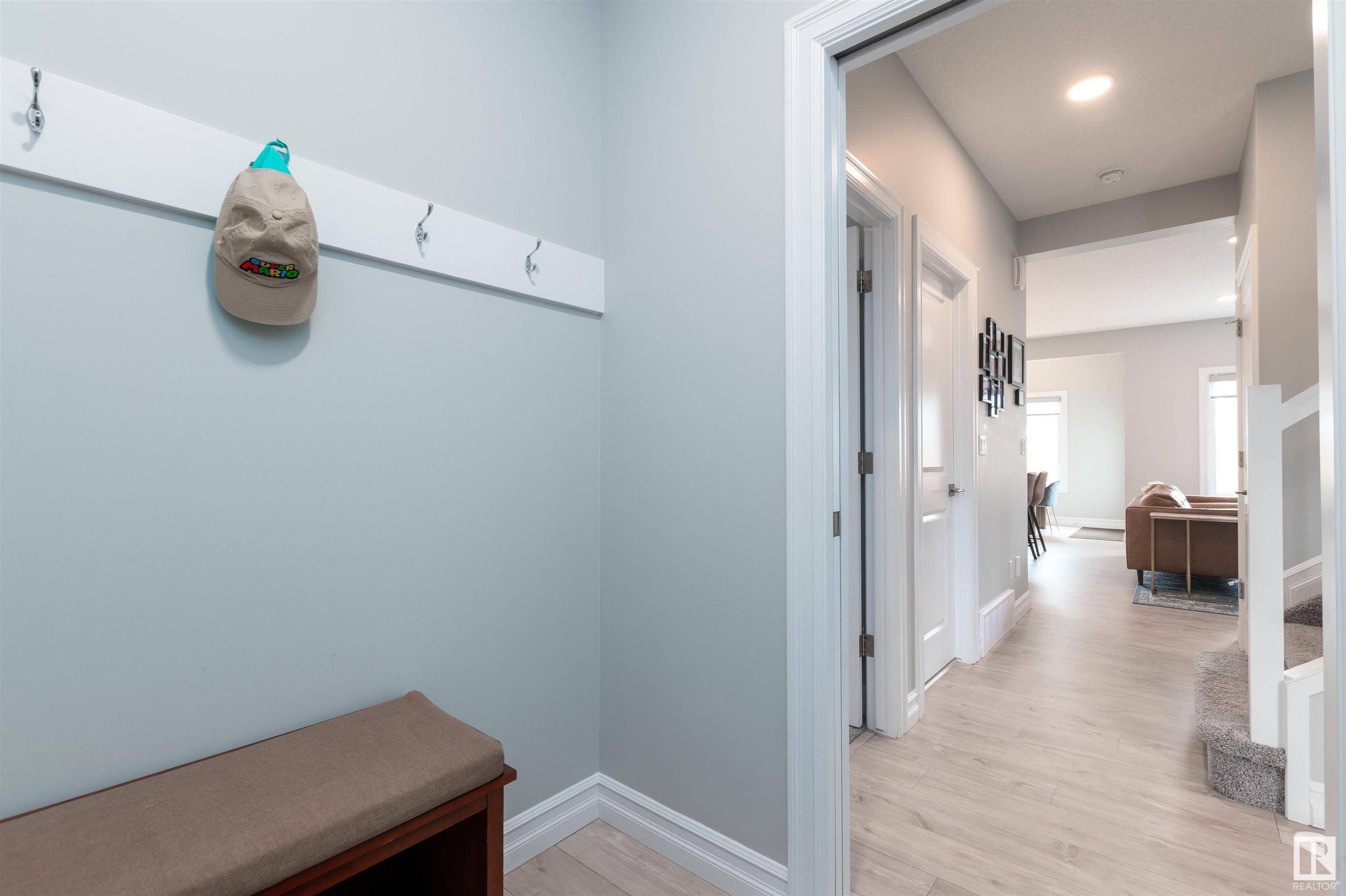 Edmonton, AB T6T 2J9,1232 26 ST NW