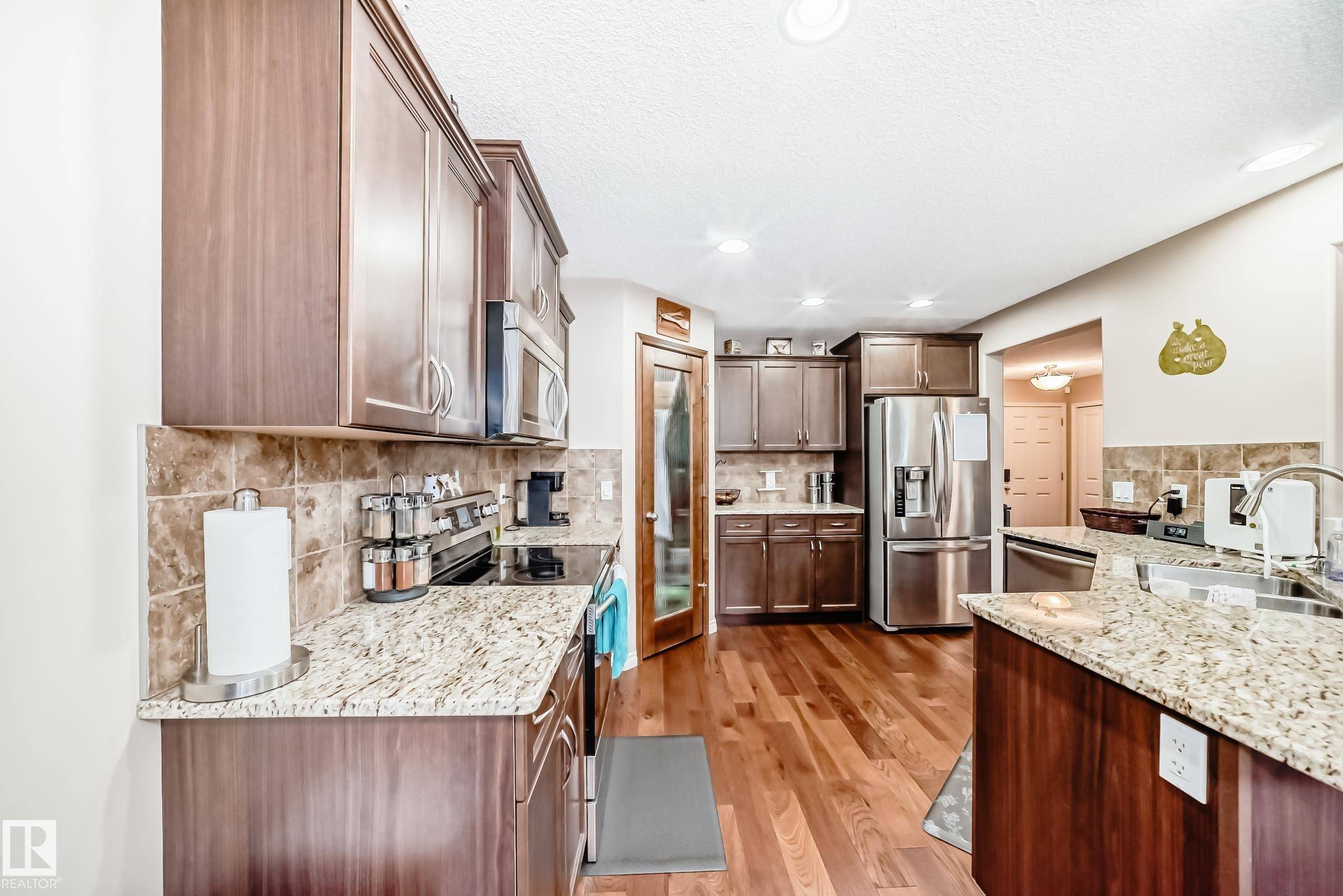 Stony Plain, AB T7Z 0E8,234 SILVERSTONE CR