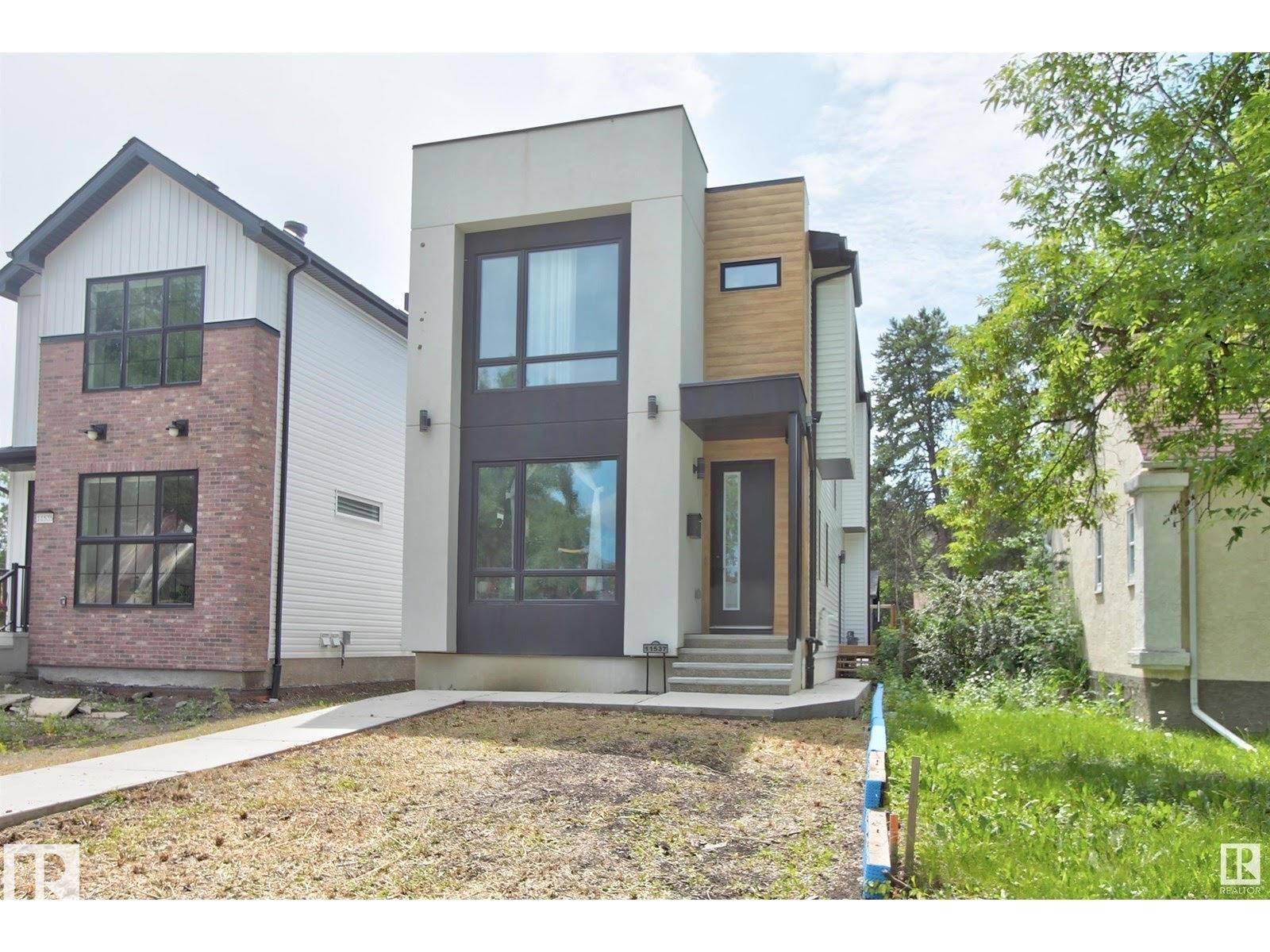 11537 80 AV NW, Edmonton, AB T6G 0R7