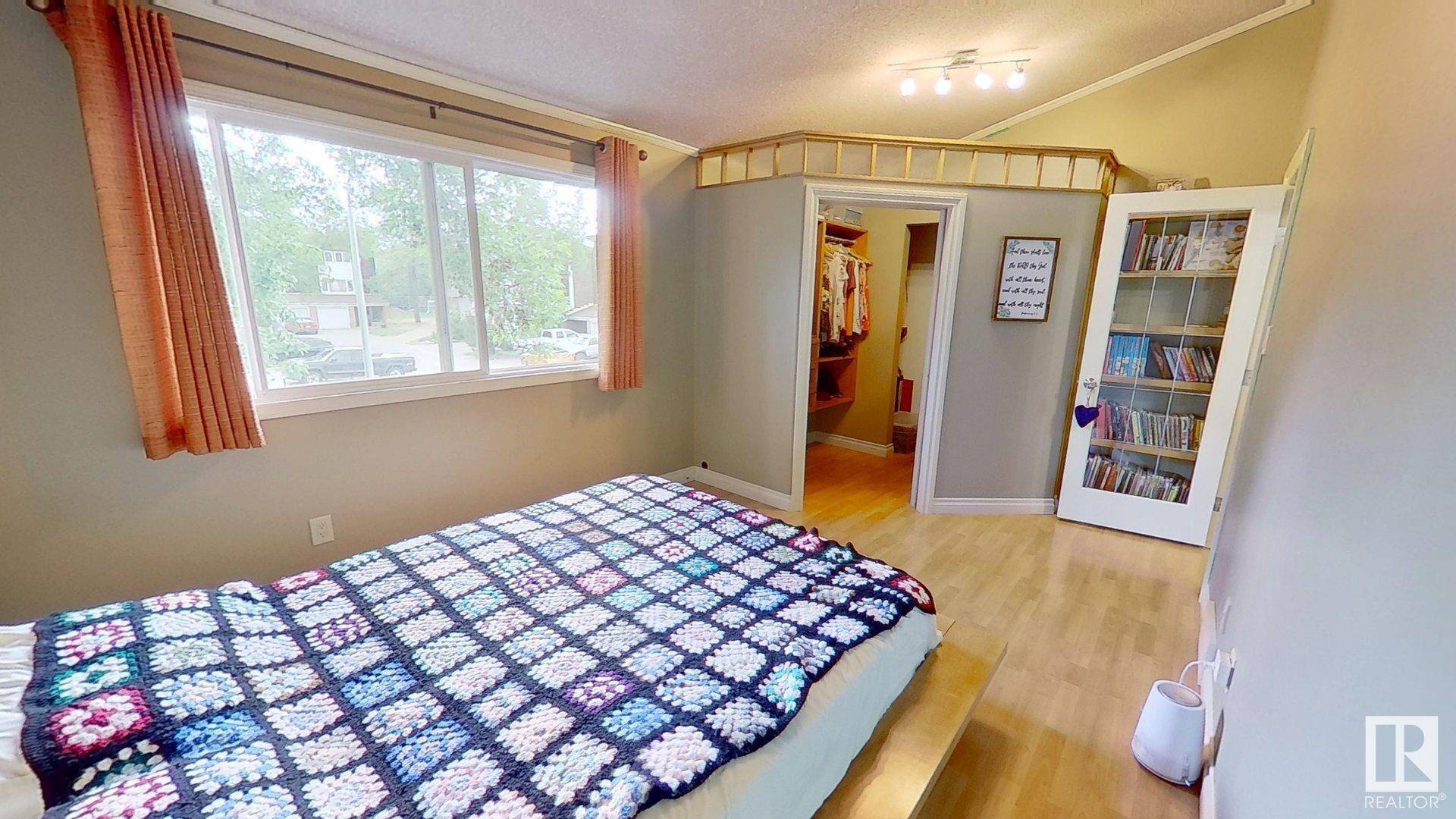 Sherwood Park, AB T8A 0V8,156 GREAT OA