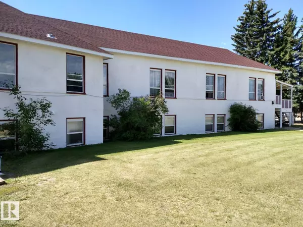 Sedgewick, AB T0B 4C0,5102 50 AV