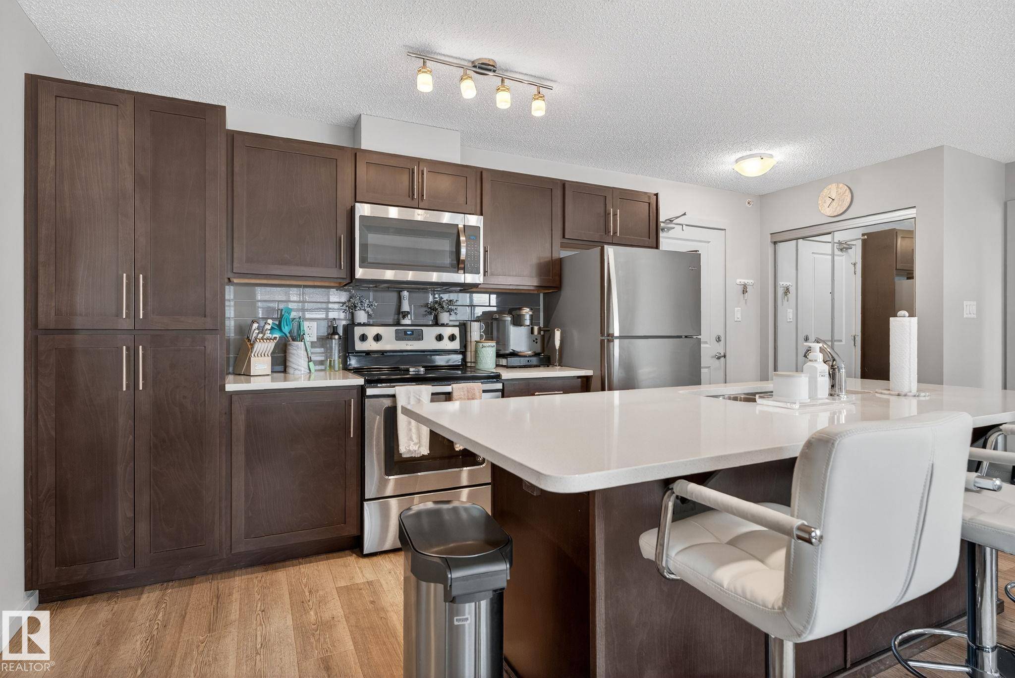 Edmonton, AB T6X 2K4,#409 5404 7 AV SW