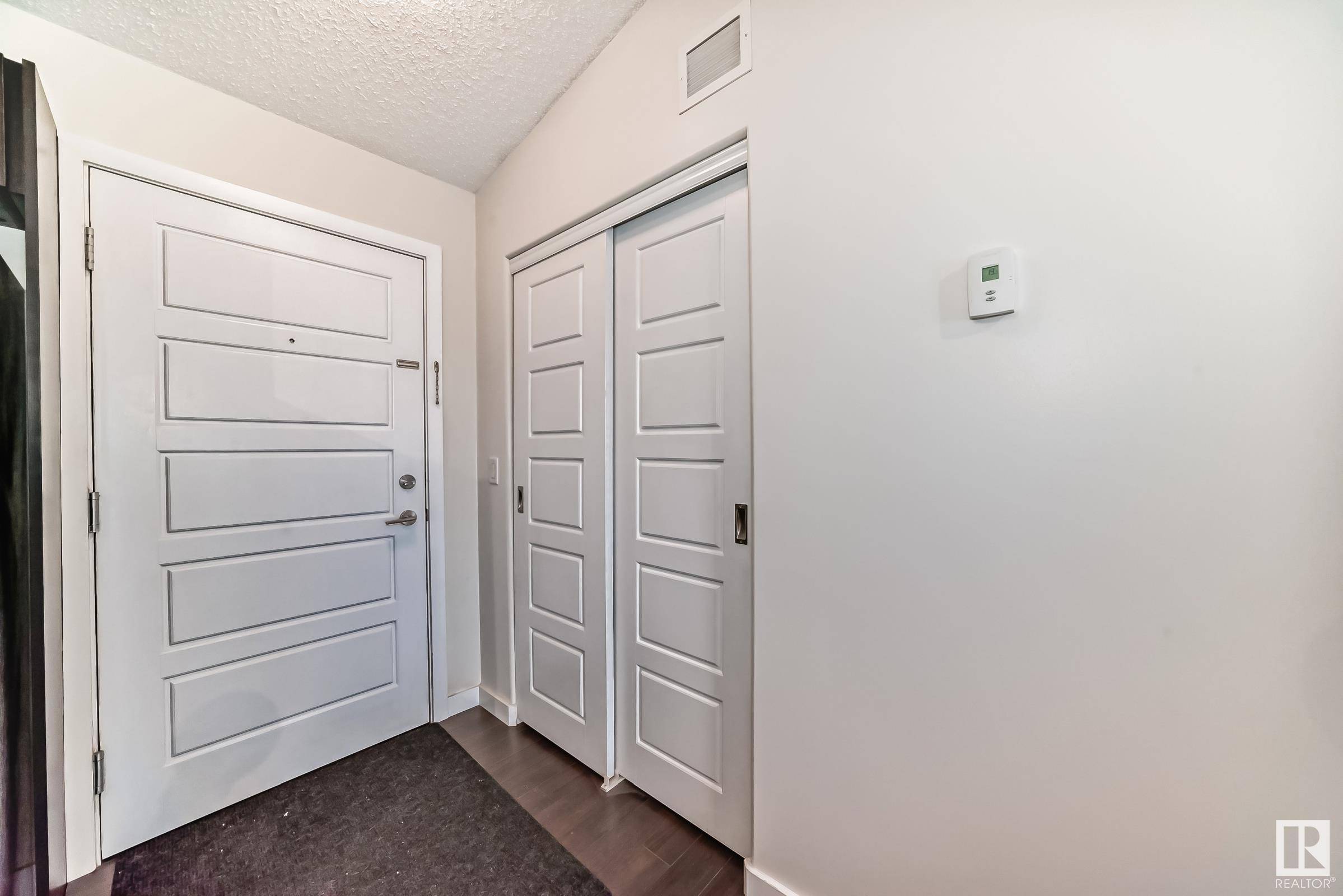 Edmonton, AB T5X 0G1,#406 14808 125 ST NW