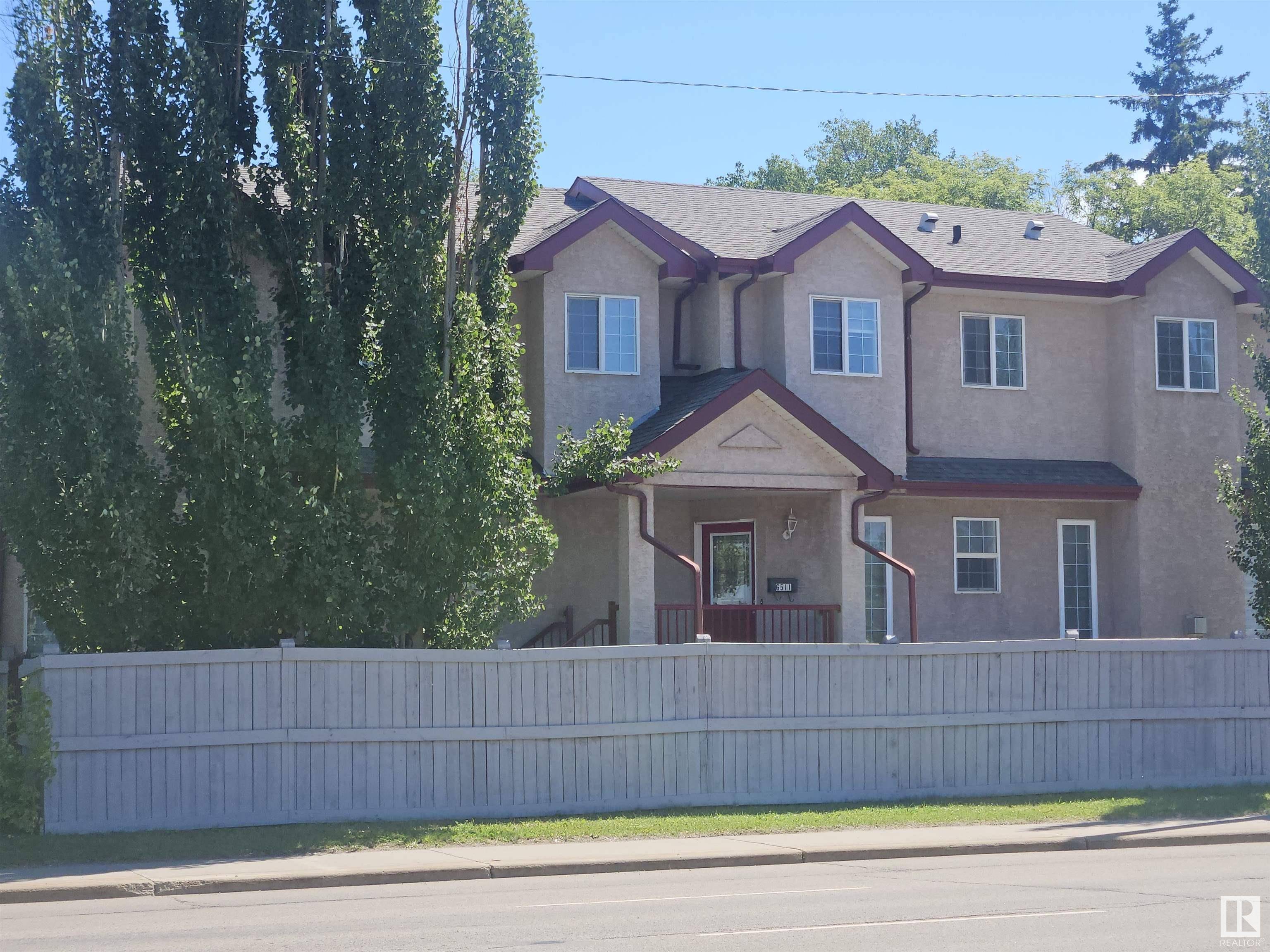 6511 109 ST NW, Edmonton, AB T6H 3B5