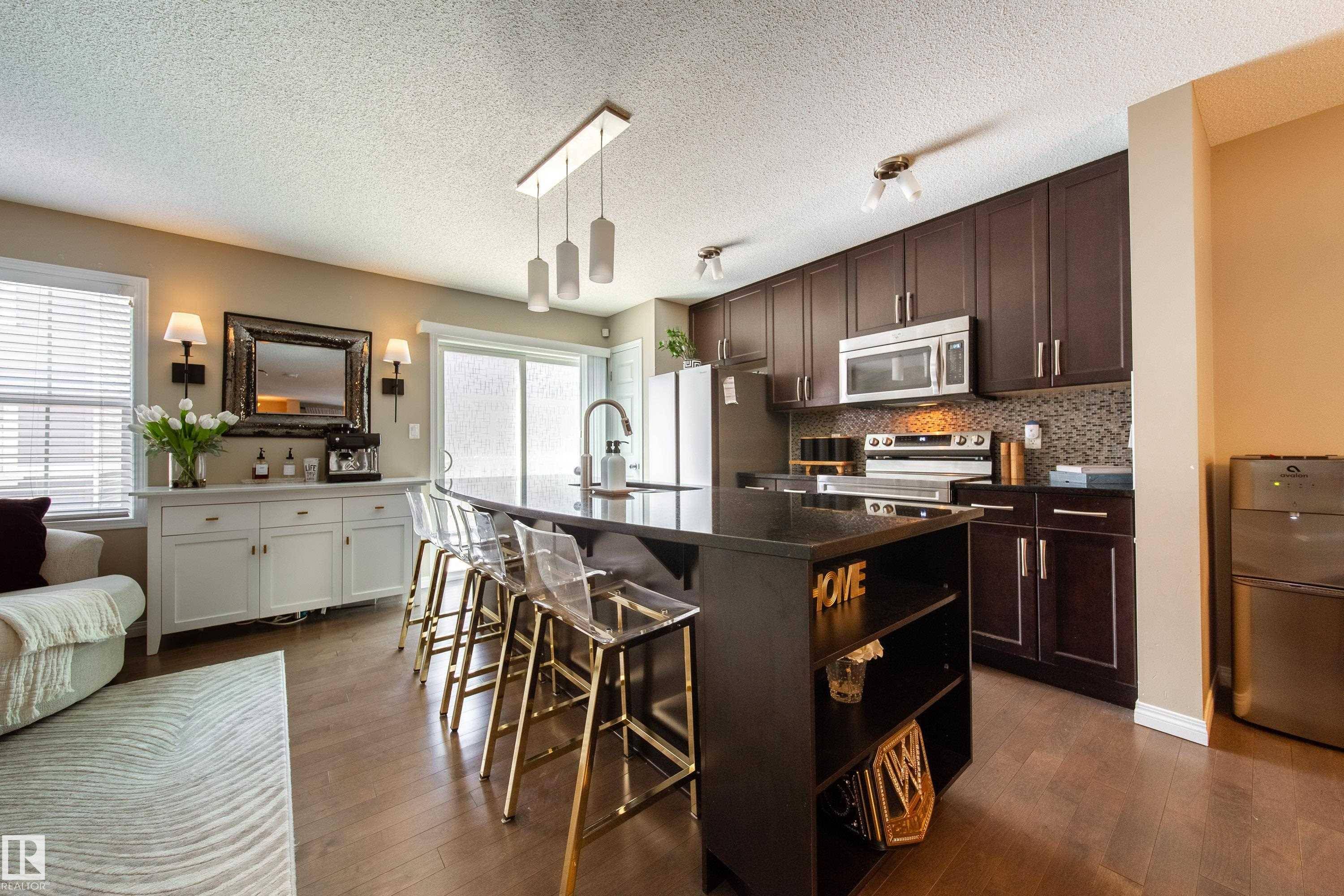 Edmonton, AB T6X 1W7,#25 9151 SHAW WY SW