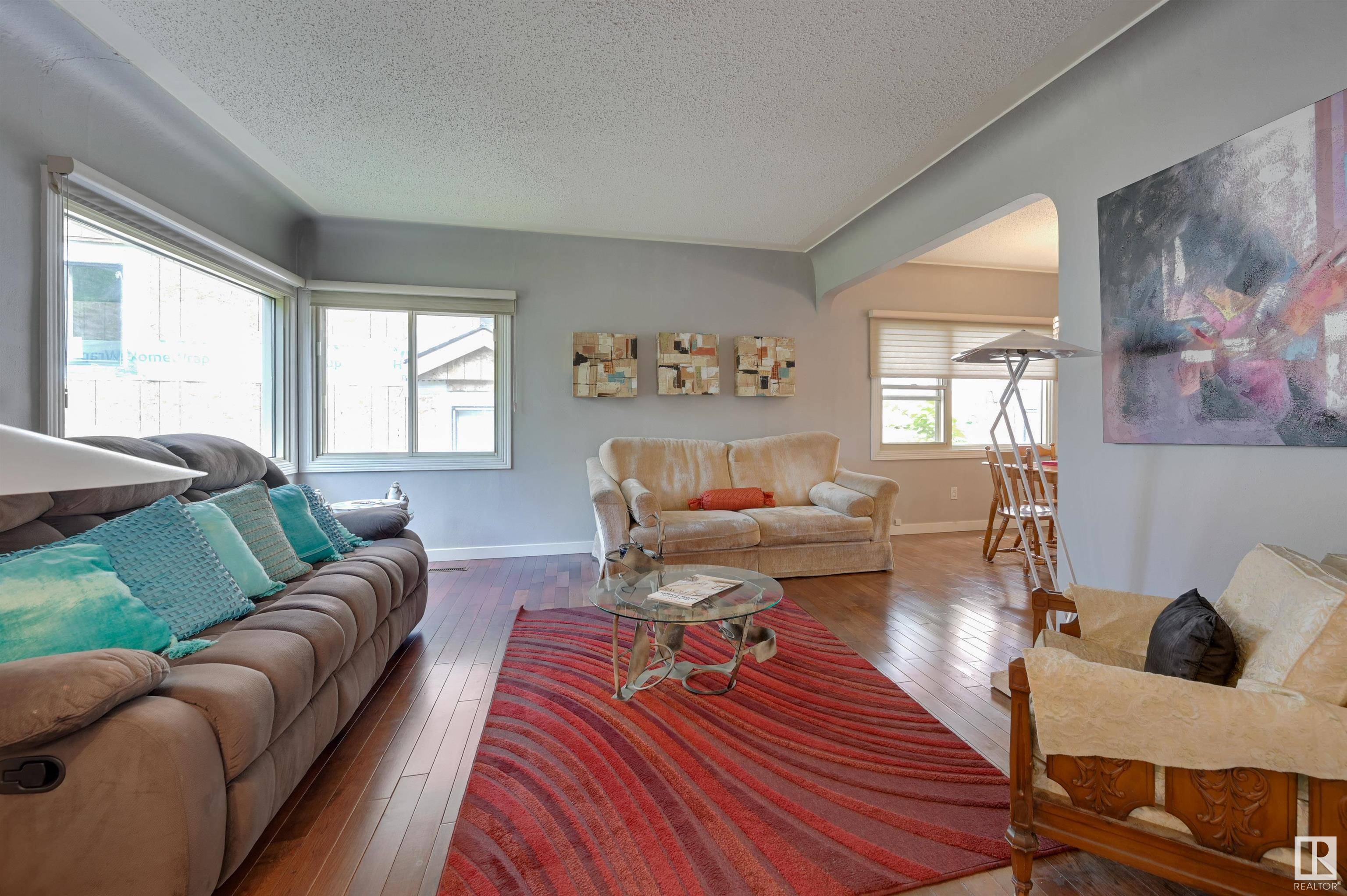 Edmonton, AB T5N 0W7,14023 104 AV NW
