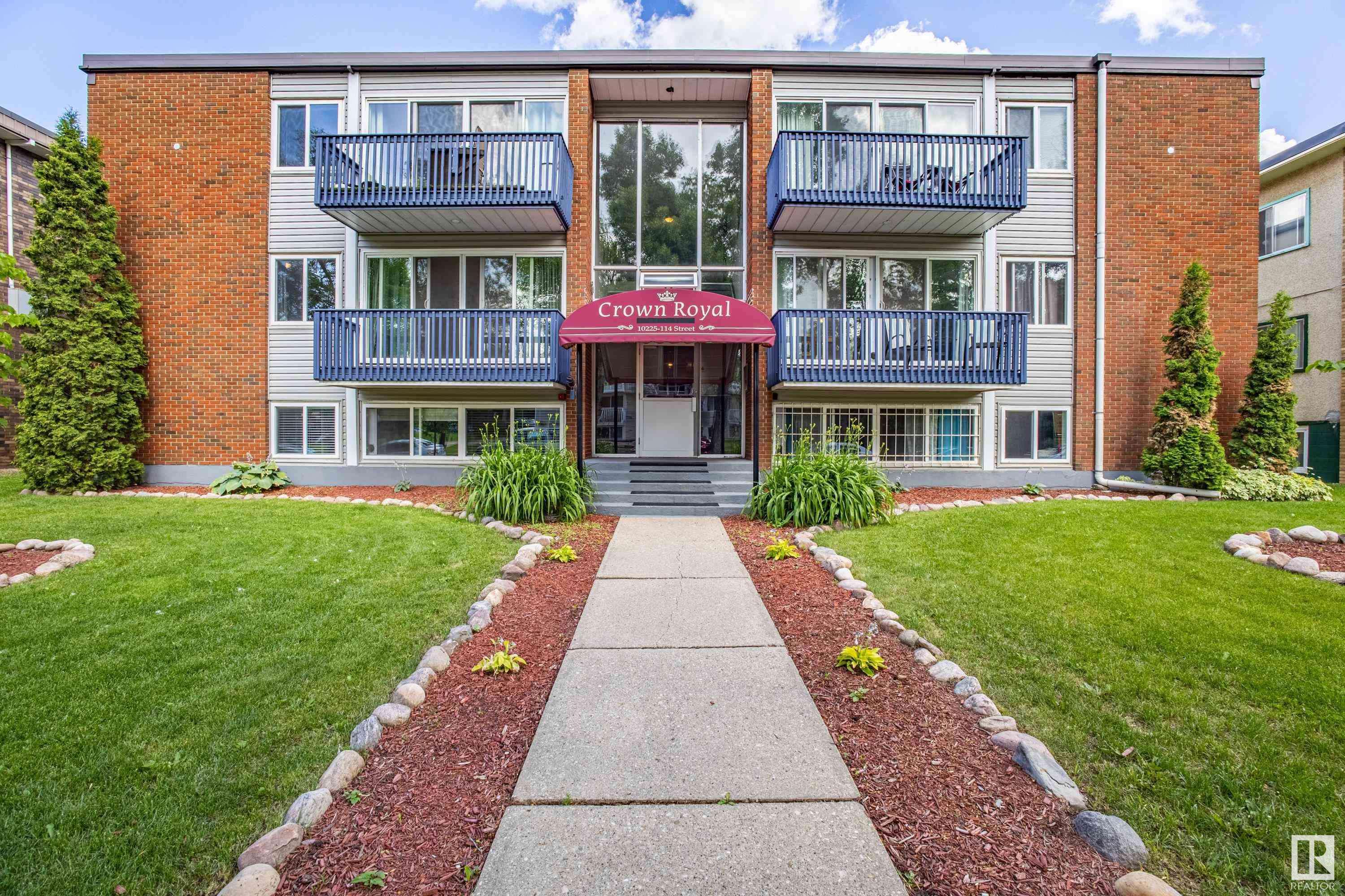#302 10225 114 ST NW, Edmonton, AB T5K 1S1