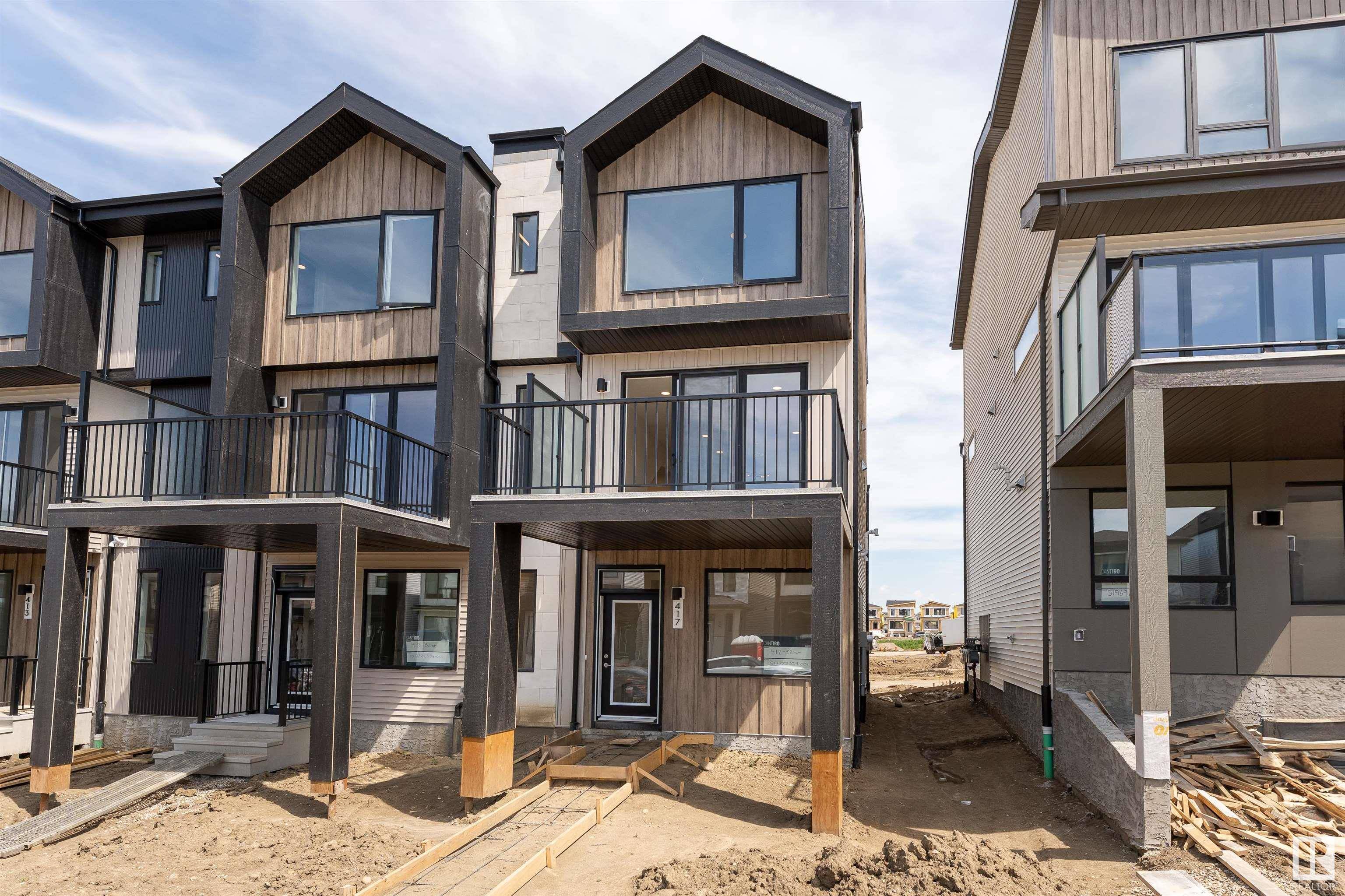 Edmonton, AB T6X 3C8,417 32 ST SW