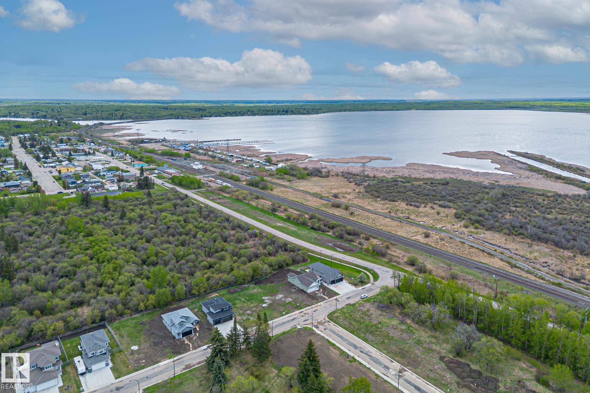 Wabamun, AB T0E 2K0,5201 55 ST
