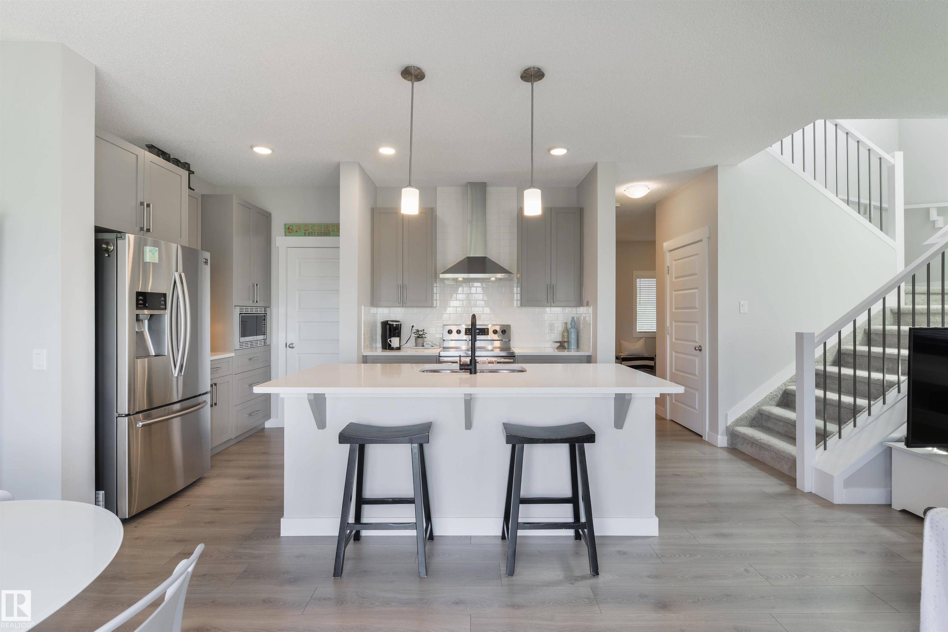 2364 CASSIDY WY SW, Edmonton, AB T6W 3E3