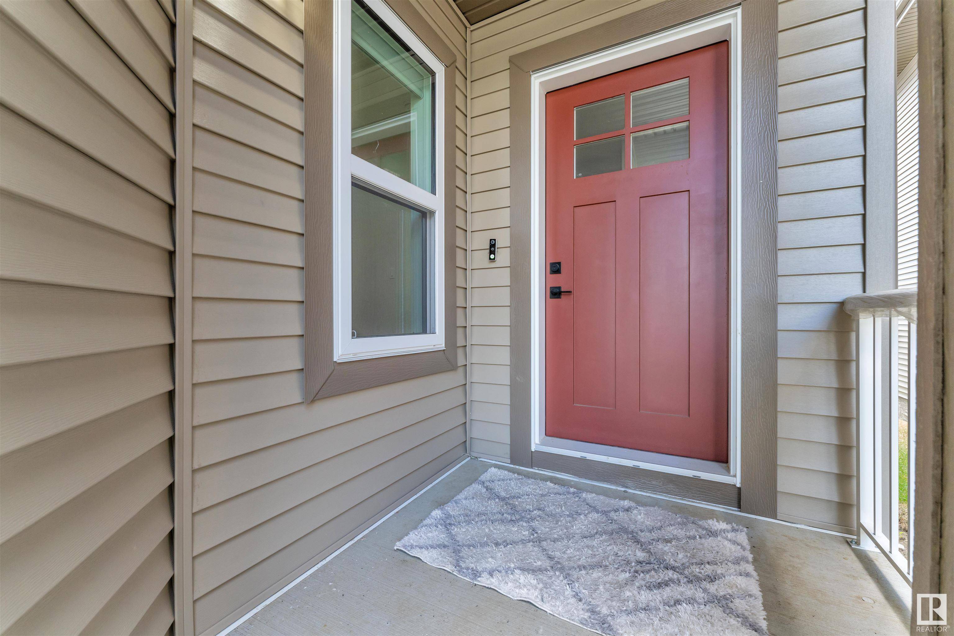 Edmonton, AB T6M 1N8,20341 25A AV NW